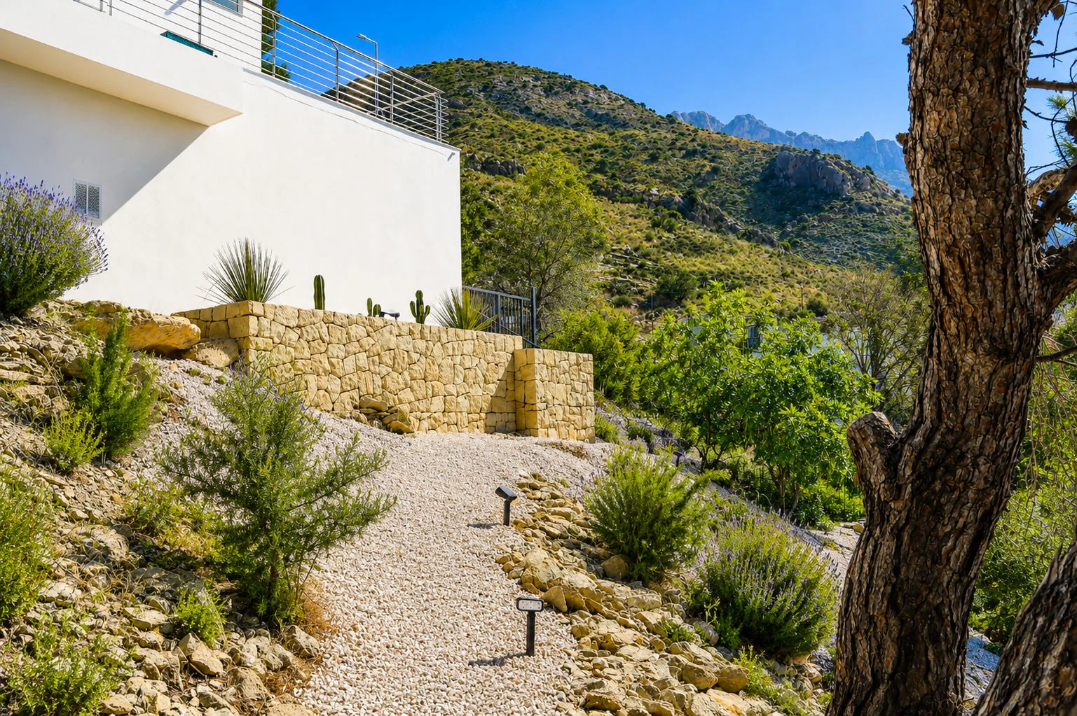 Exceptional luxury villa with extraordinary sea views in Paradiso – Monterico, Altea
