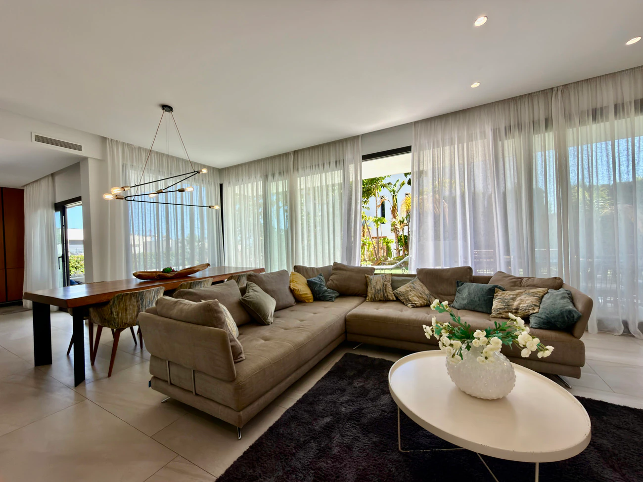 Villa for sale in Finestrat