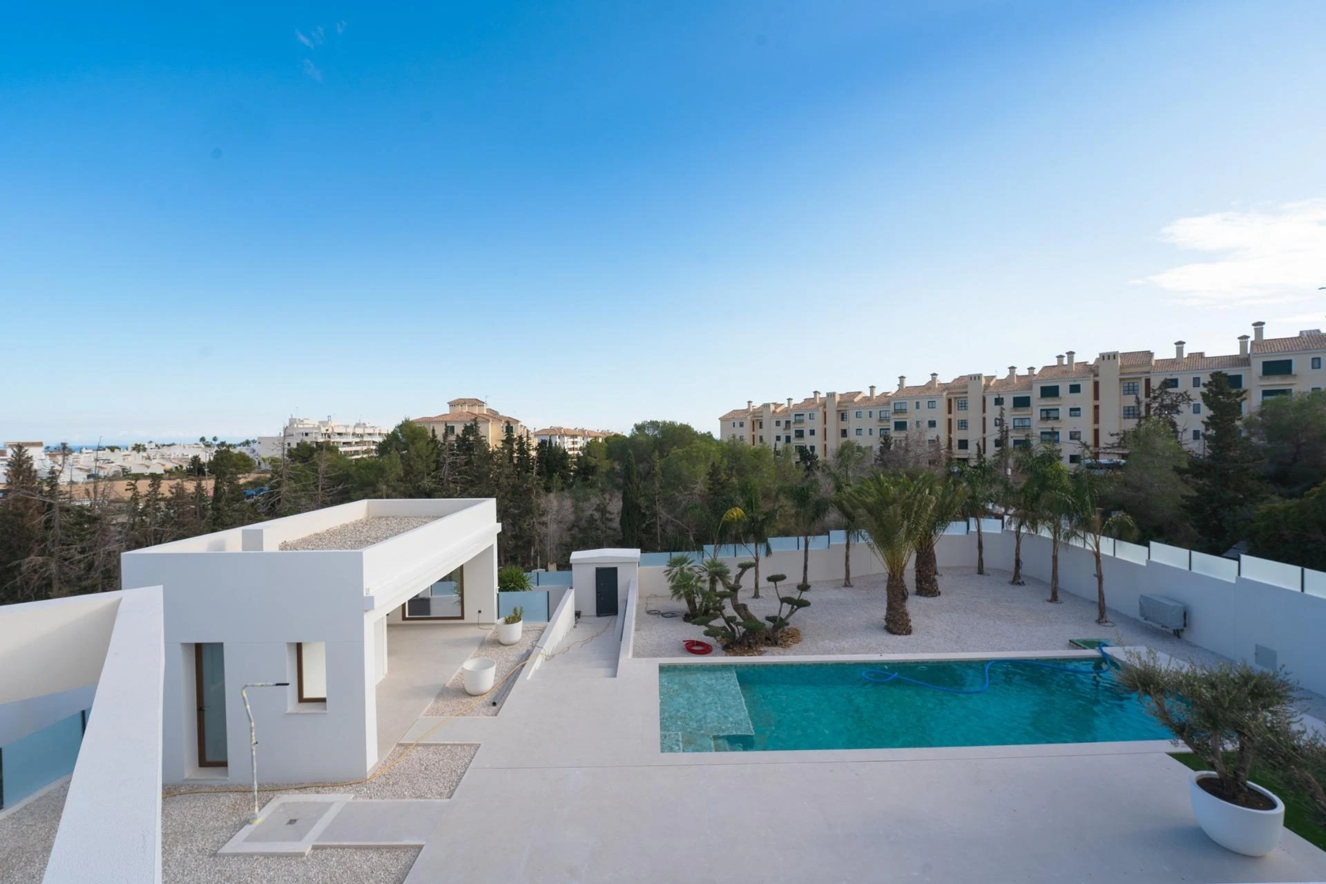 Villa for sale in Benejúzar