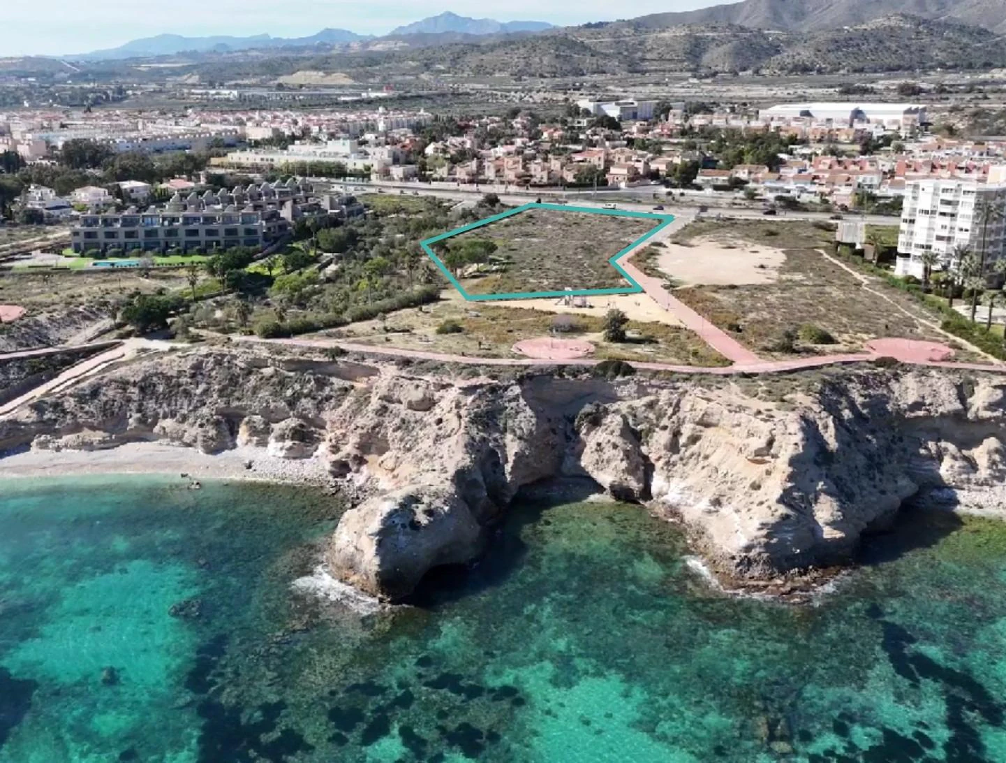 Villa for sale in El Campello