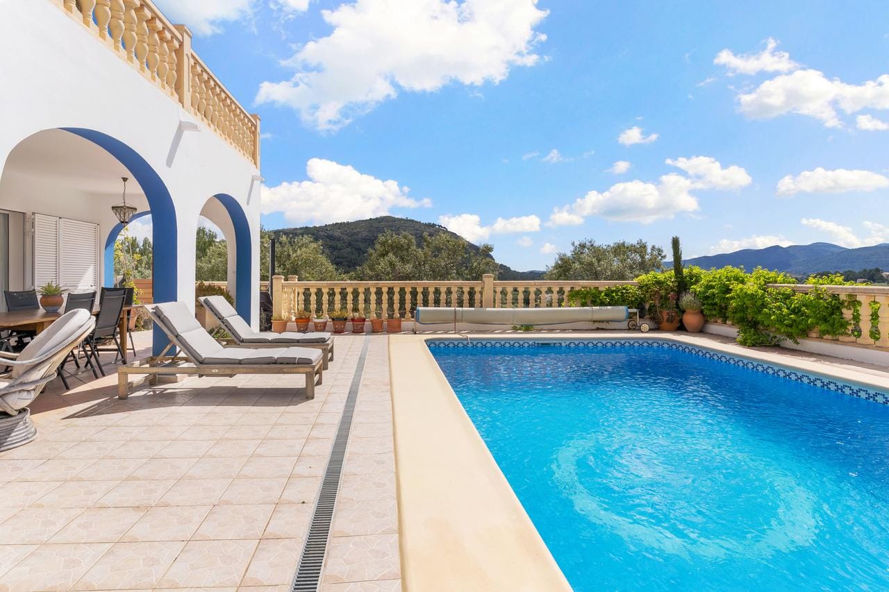 Finca in Sale in Murla