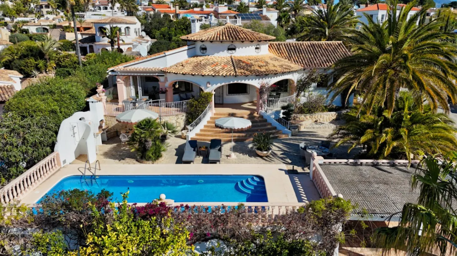 BV-63412 - Traditional villa with sea views for sale in Benissa