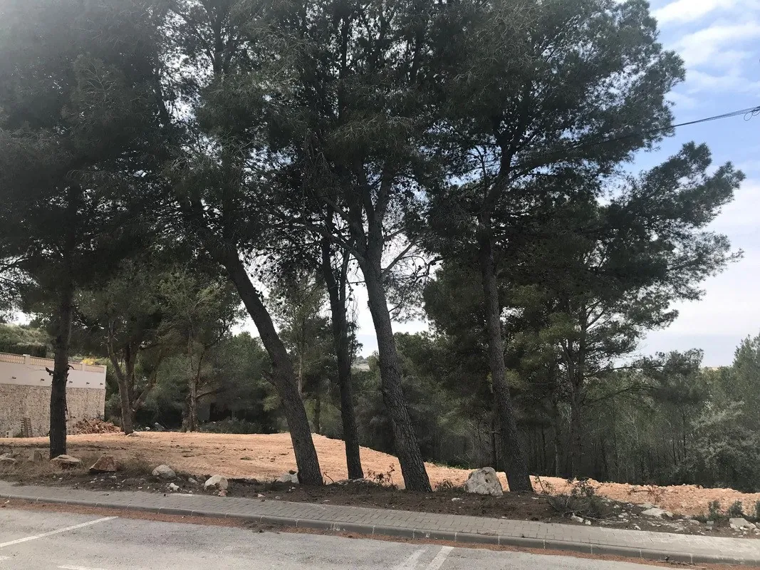 Flat plot for sale in Moraira