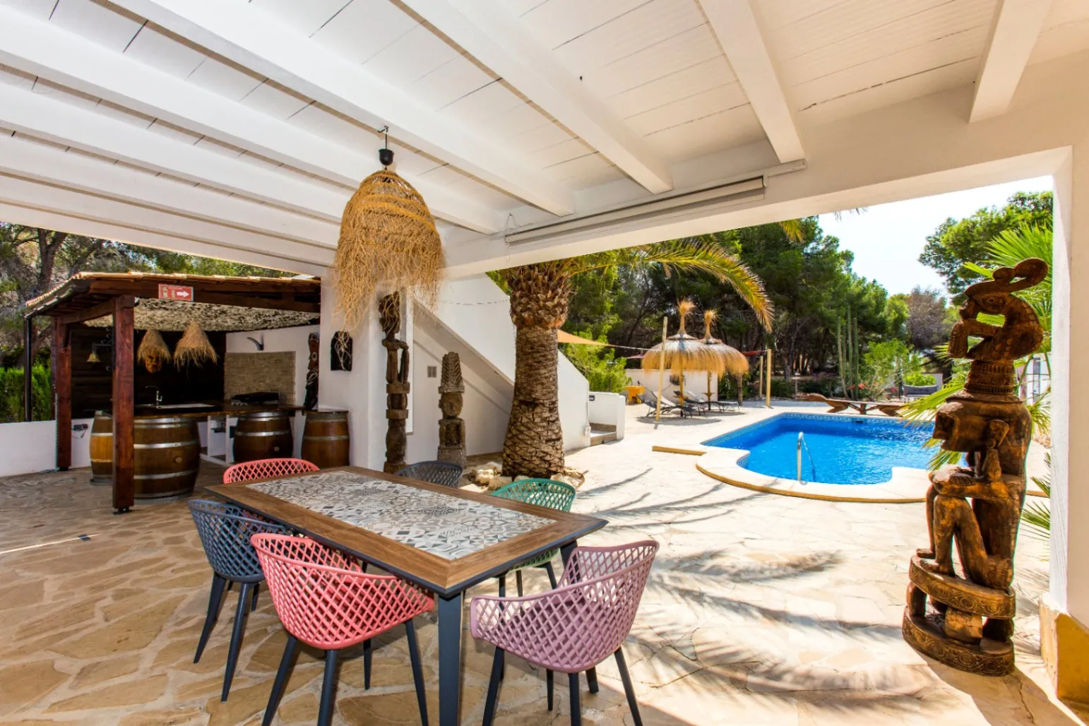 Interessante Villa auf großem Grundstück in Benissa Küste zum Verkauf