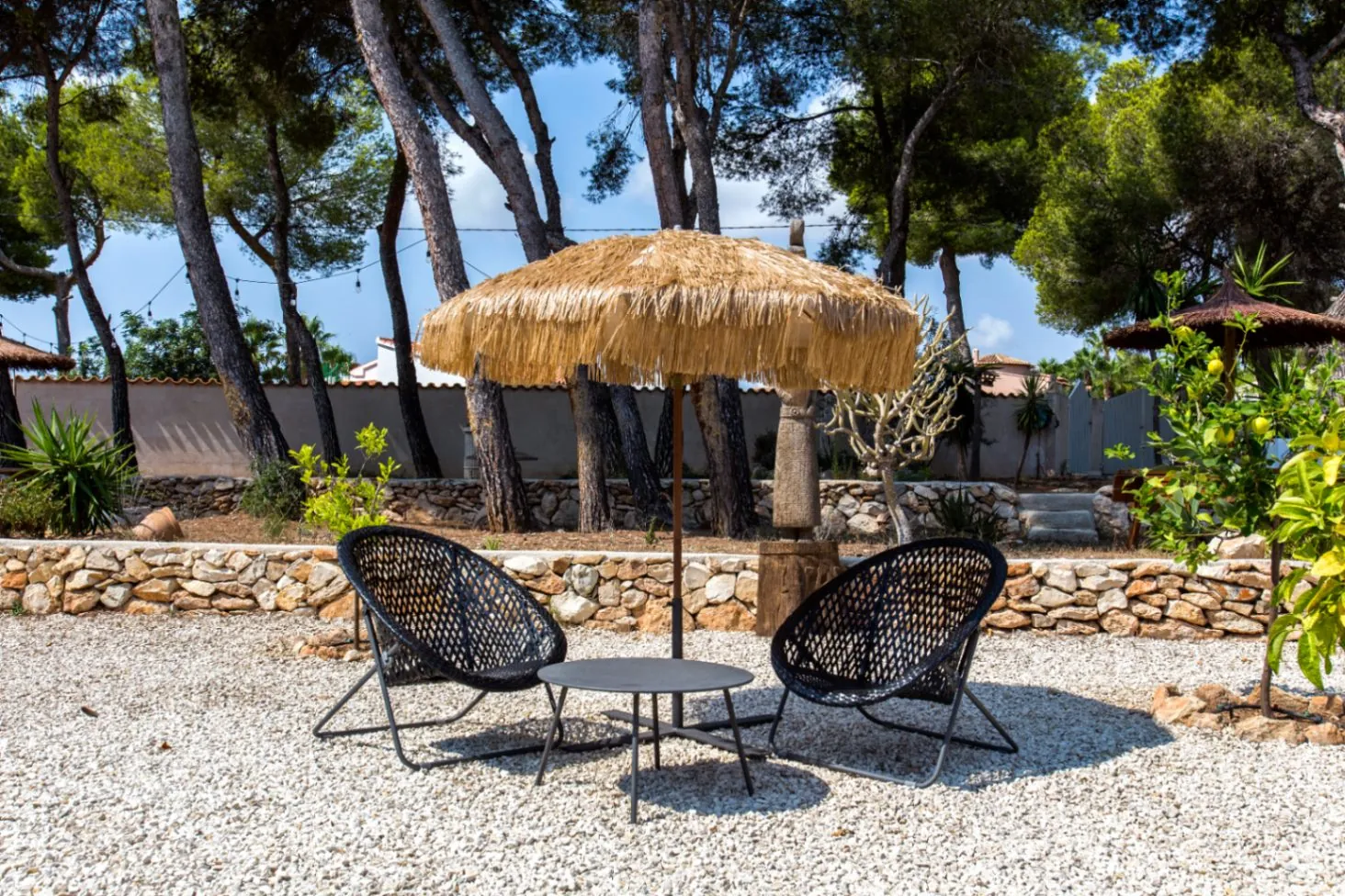 Interessante Villa auf großem Grundstück in Benissa Küste zum Verkauf