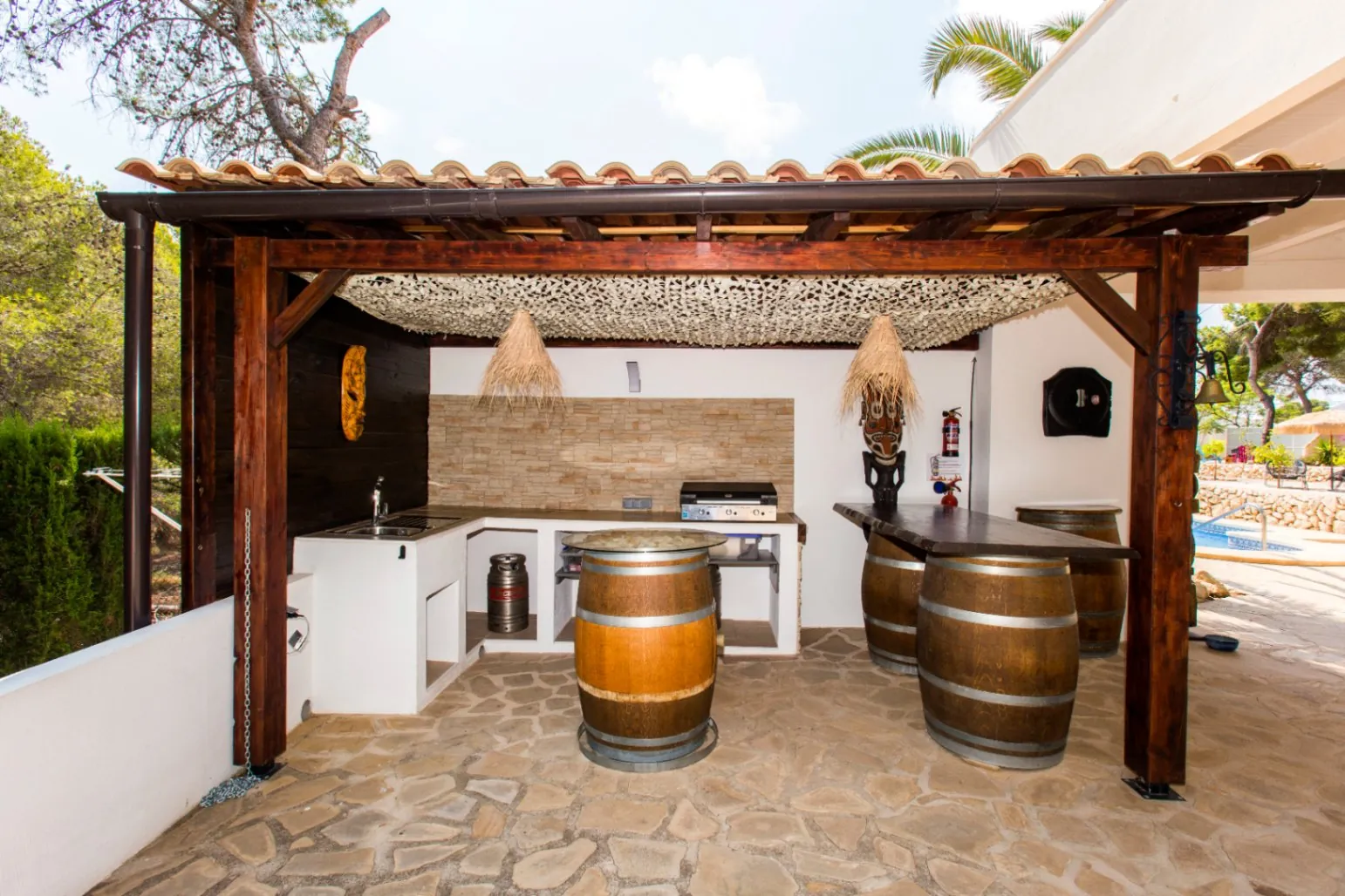 Interessante Villa auf großem Grundstück in Benissa Küste zum Verkauf