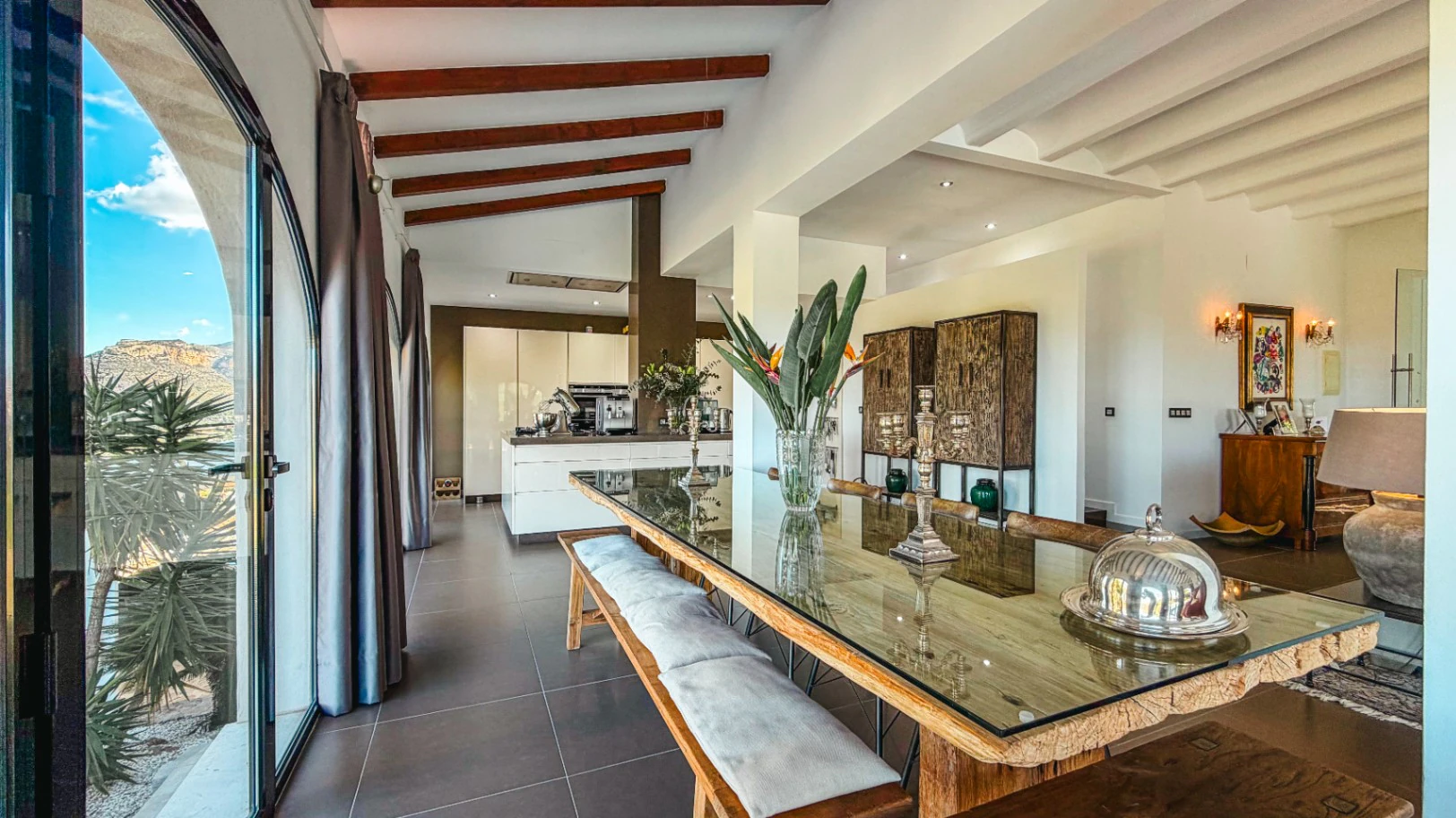 Elegant villa with panoramic sea views for sale in la Sella Golf Resort, Costa Blanca