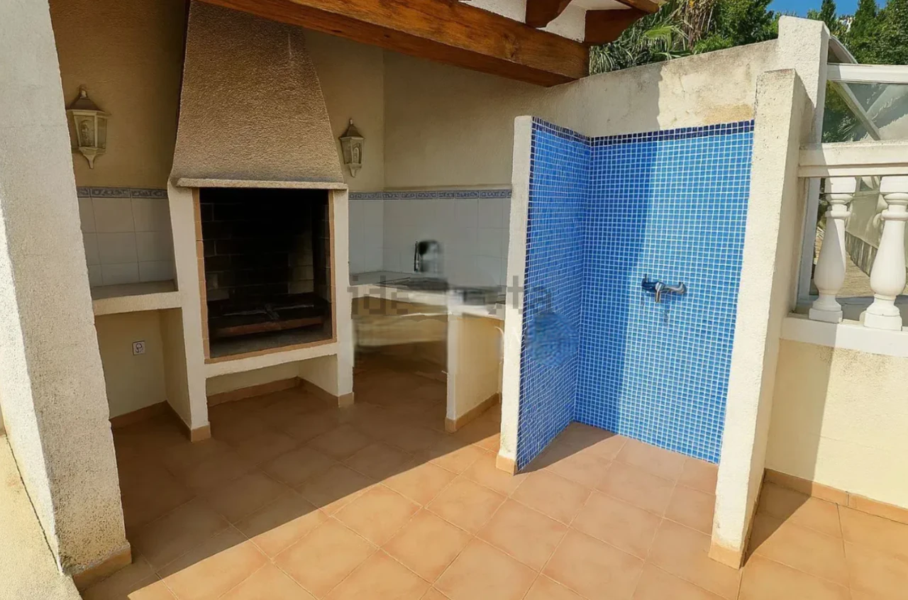 Attractive villa with sea and mountain views in the Sella Golf Resort, Pedreguer, Costa Blanca.