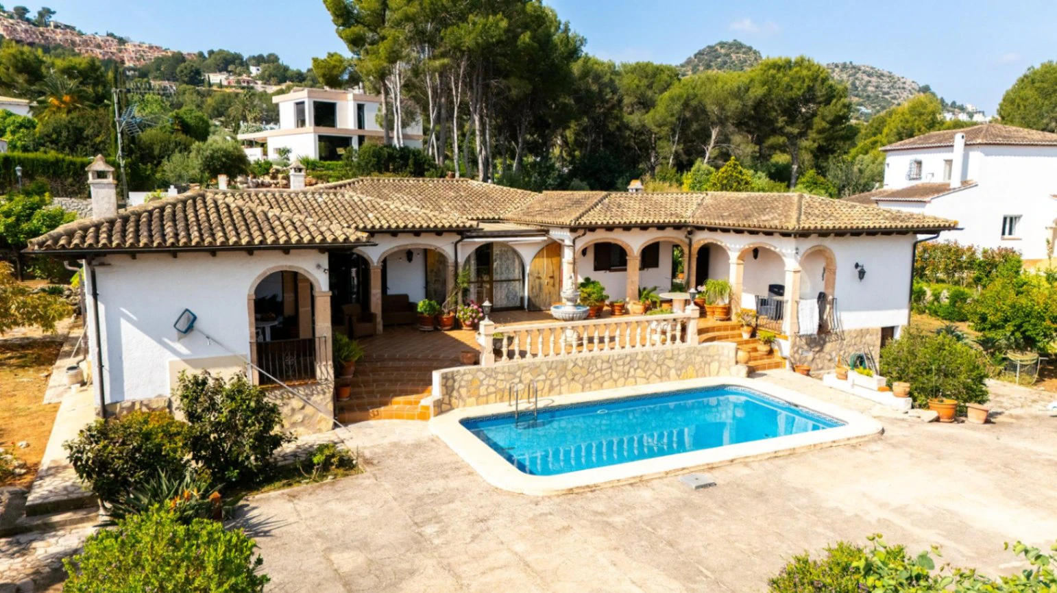 Traditional Spanish finca with huge plot and endless potential for sale in La Sella Golf Resort, Pedreguer, Costa Blanca