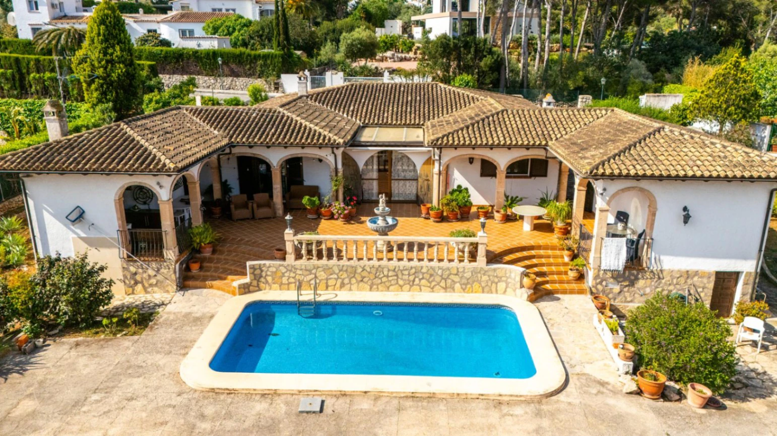 Traditional Spanish finca with huge plot and endless potential for sale in La Sella Golf Resort, Pedreguer, Costa Blanca