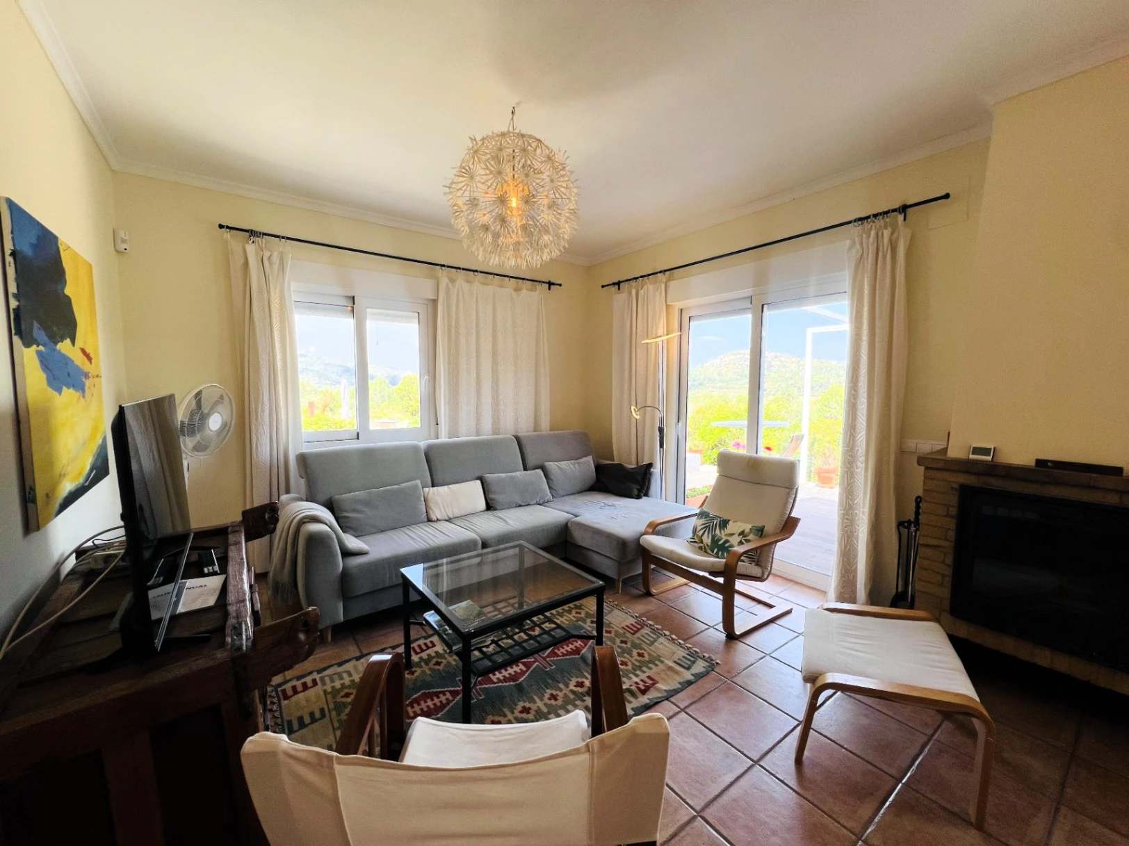 Geräumige Villa auf einzigartigem Grundstück mit Panoramablick, umgeben von einem Naturpark in Jesus Pobre, Denia, Costa Blanca.