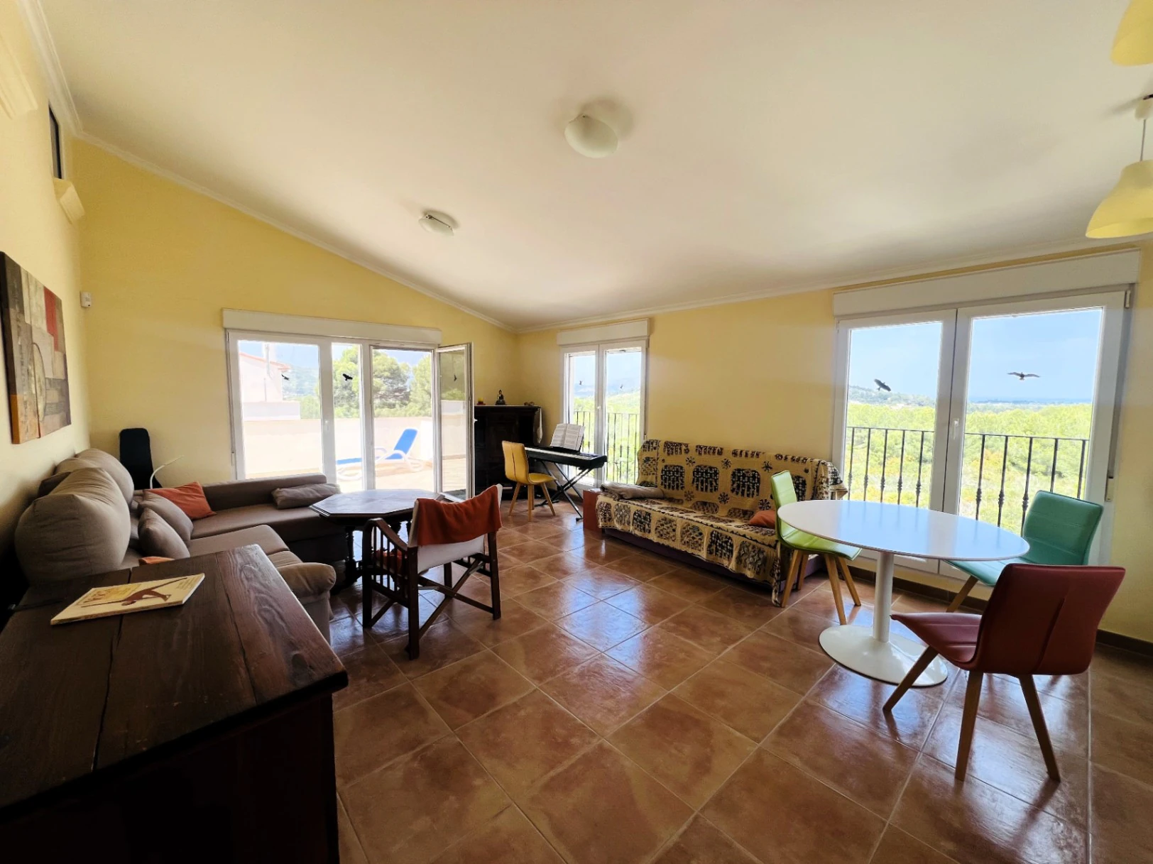 Geräumige Villa auf einzigartigem Grundstück mit Panoramablick, umgeben von einem Naturpark in Jesus Pobre, Denia, Costa Blanca.