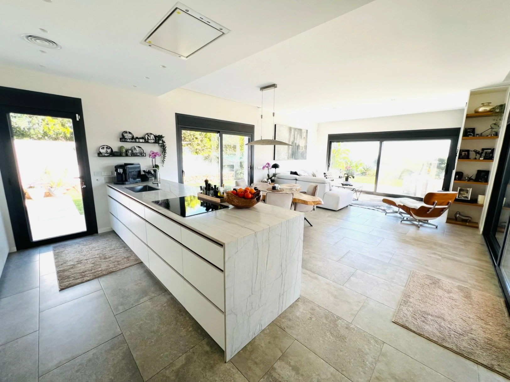Villa de diseño contemporánea que ofrece exclusividad y sostenibilidad se vende en La Sella Golf Resort, Costa Blanca