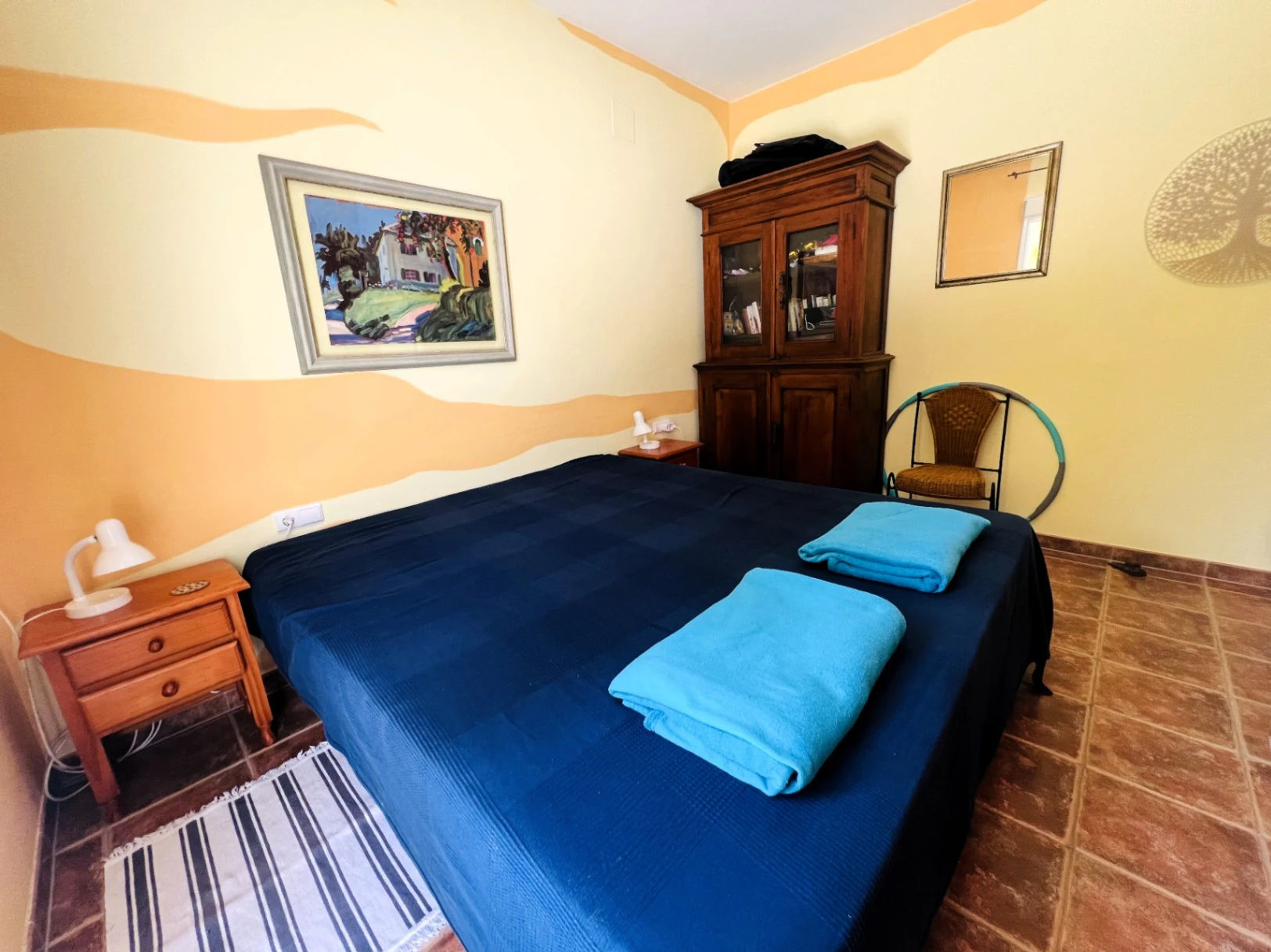 Geräumige Villa auf einzigartigem Grundstück mit Panoramablick, umgeben von einem Naturpark in Jesus Pobre, Denia, Costa Blanca.