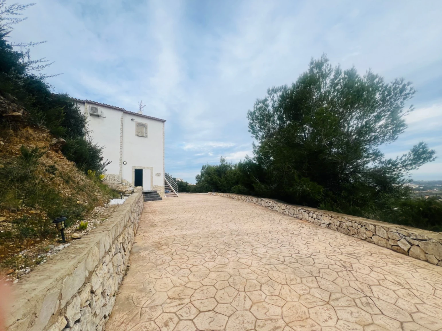Villa with open sea views for sale in La Sella Golf Resort, Pedreguer, Costa Blanca