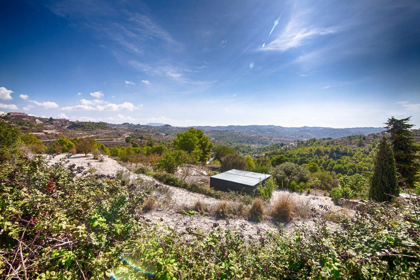 PARCELLE RUSTIQUE AVEC BELLE VUE OUVERTE À BENISSA