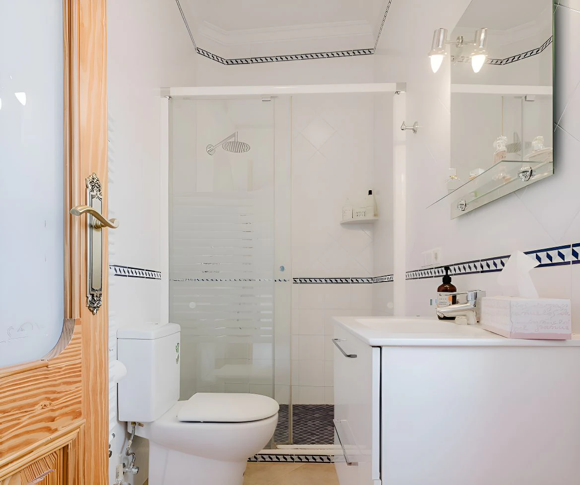 Magnificent Mediterranean-style villa with panoramic sea views and within walking distance of the center of Denia, Costa Blanca.