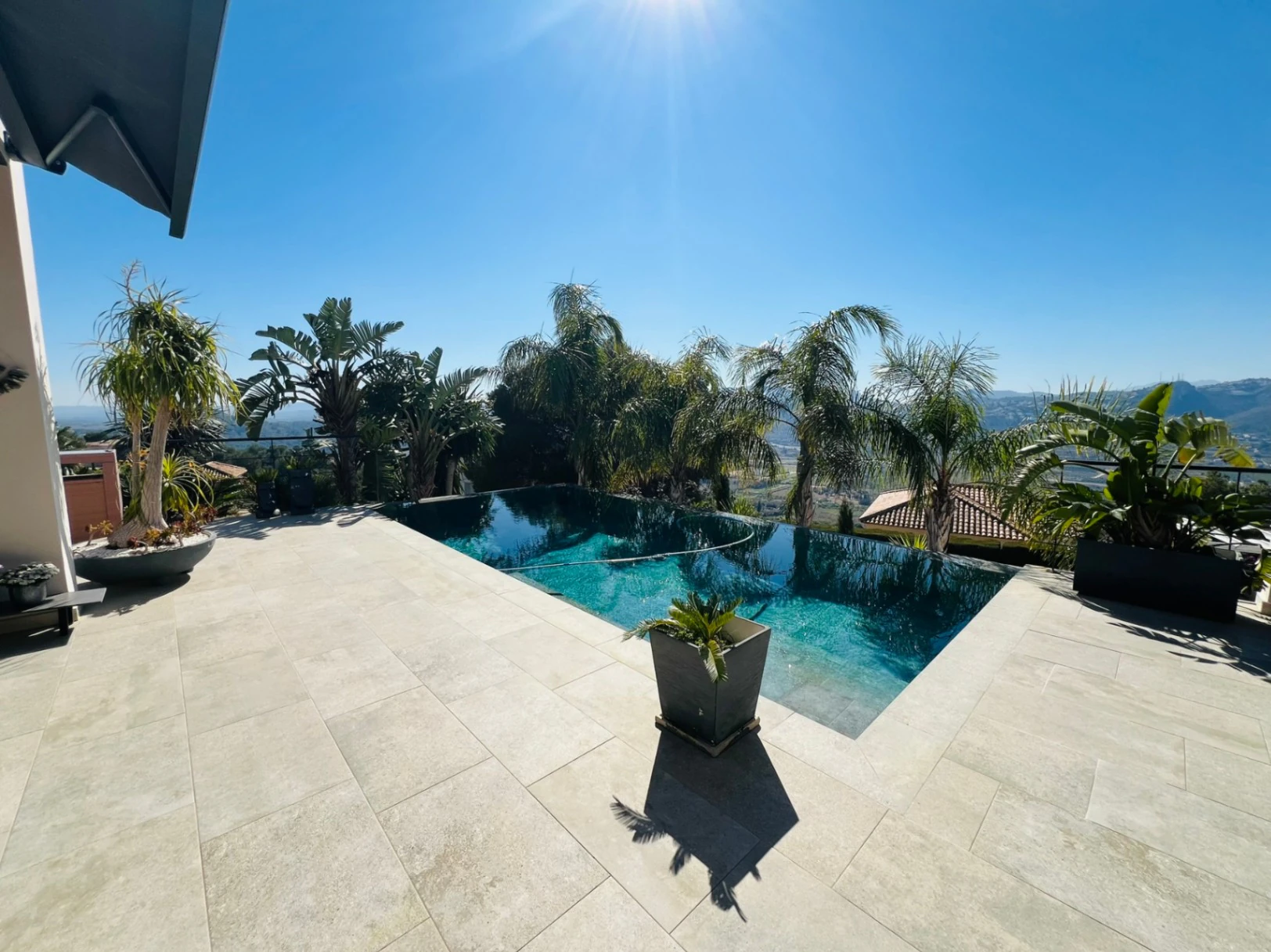 Villa de diseño contemporánea que ofrece exclusividad y sostenibilidad se vende en La Sella Golf Resort, Costa Blanca