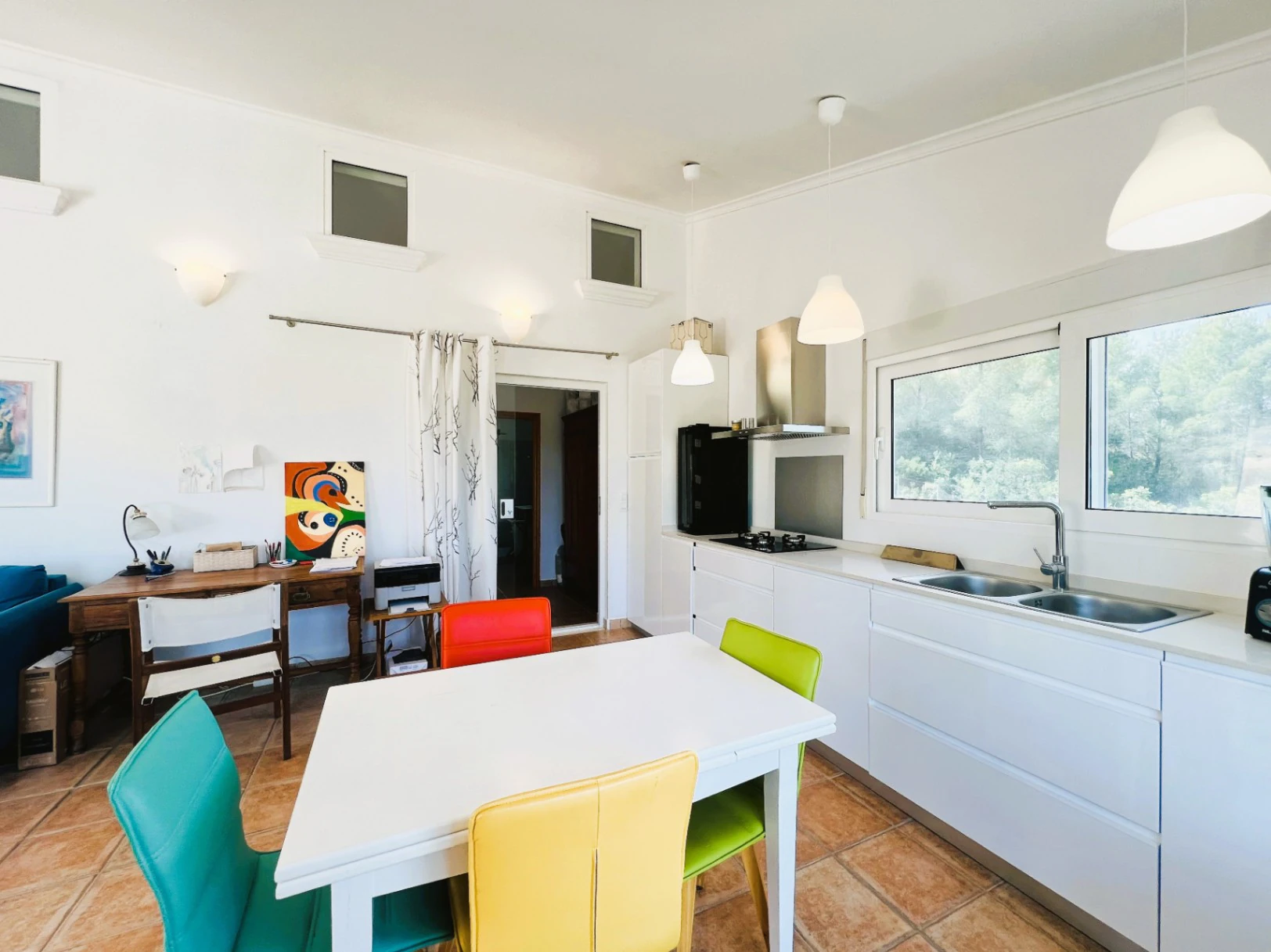 Geräumige Villa auf einzigartigem Grundstück mit Panoramablick, umgeben von einem Naturpark in Jesus Pobre, Denia, Costa Blanca.