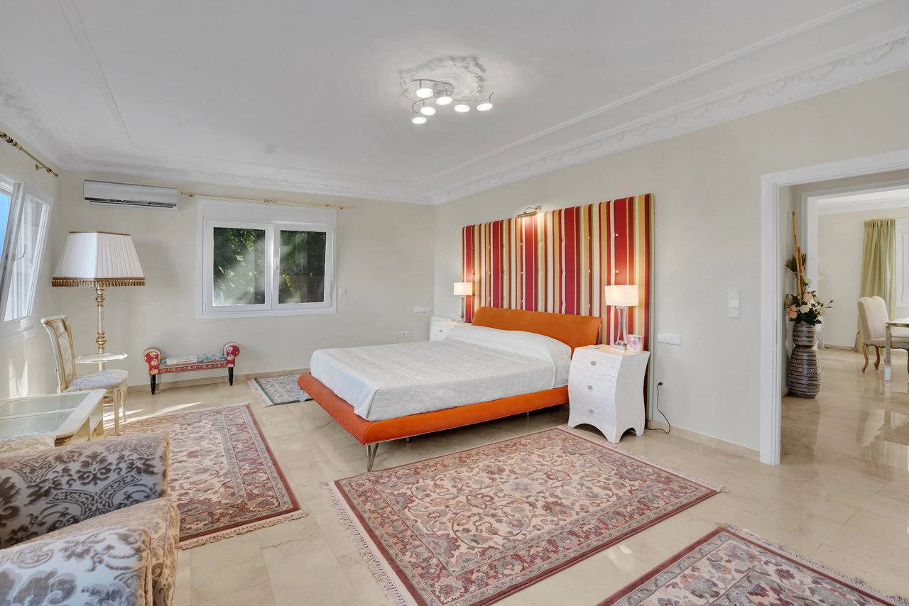 Villa in Sale in Denia