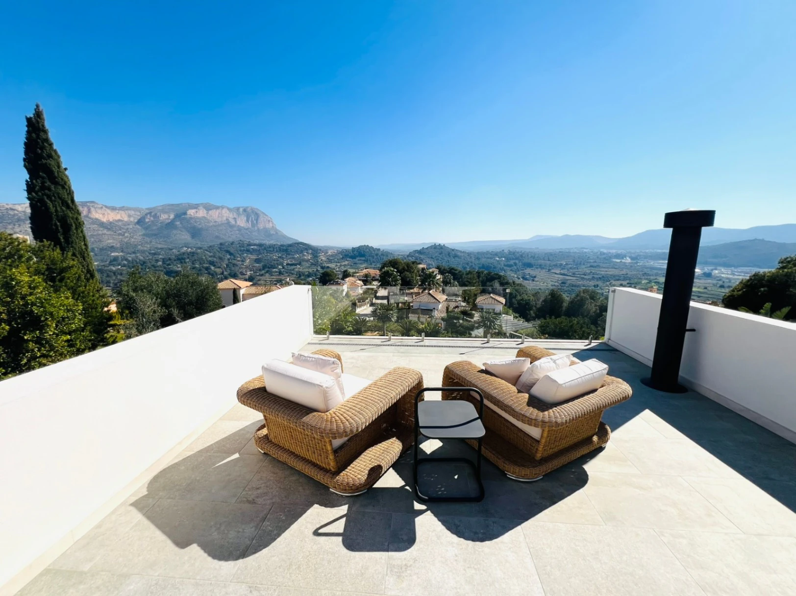 BP-535326 - Contemporary design villa that offers exclusivity and sustainability for sale in La Sella Golf Resort, Pedreguer, Costa Blanca.