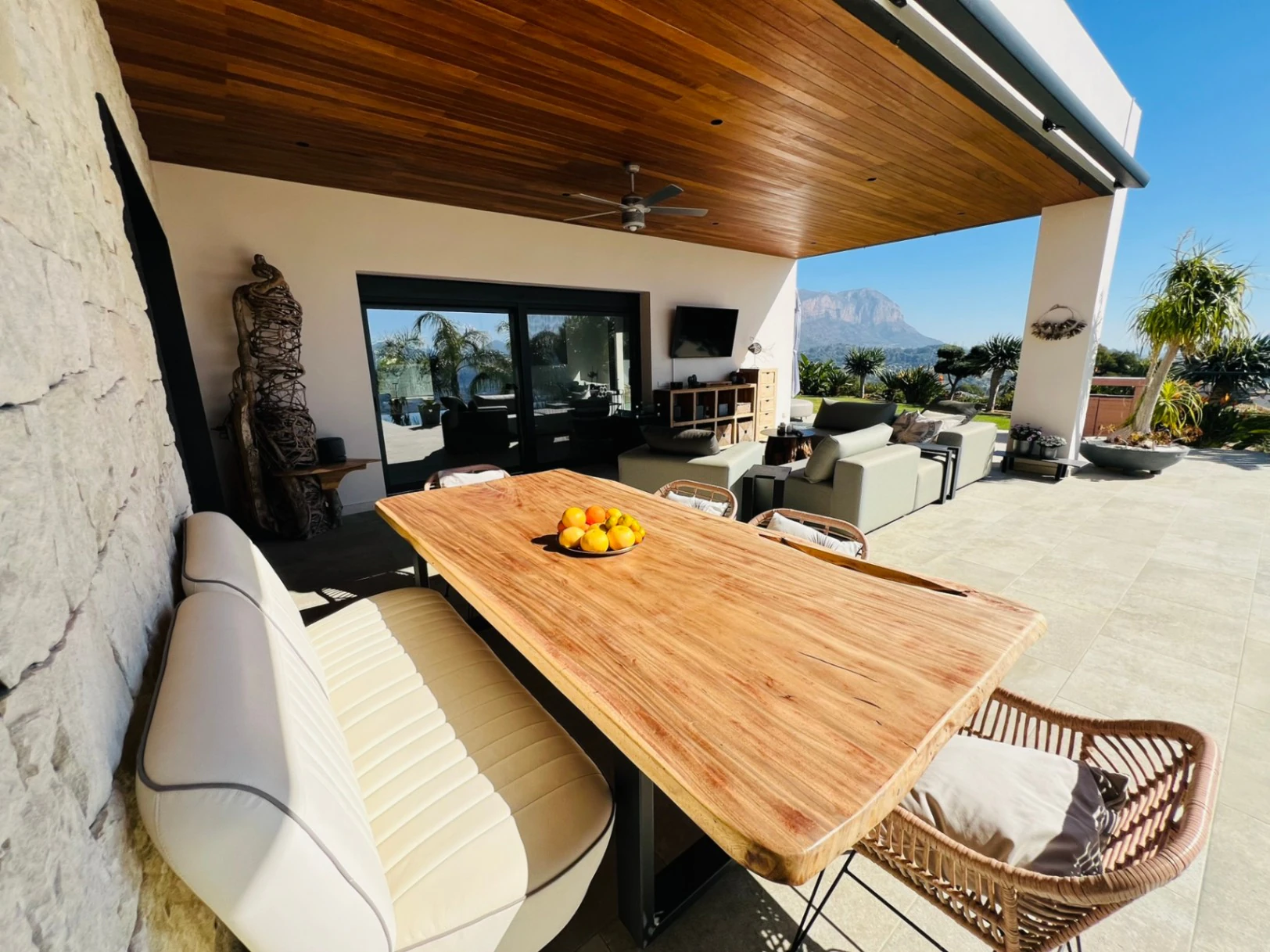 Villa de diseño contemporánea que ofrece exclusividad y sostenibilidad se vende en La Sella Golf Resort, Costa Blanca