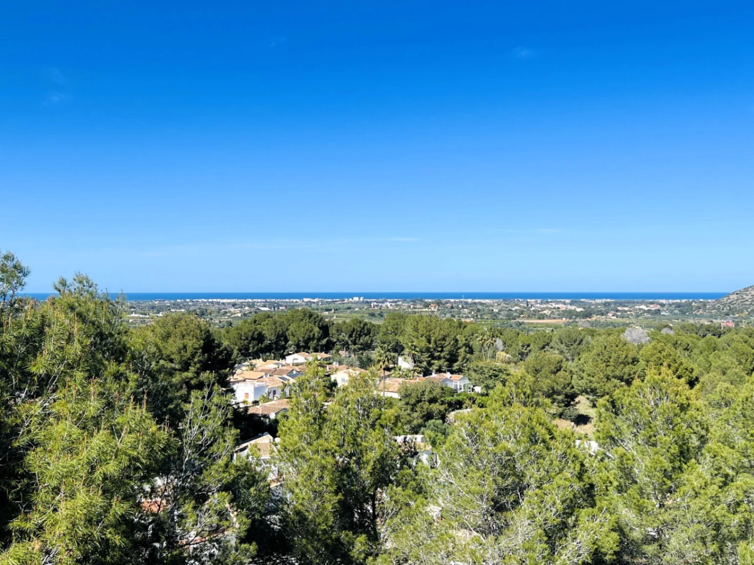 Sunny traditional villa in La Sella Golf Resort, Pedreguer, Costa Blanca