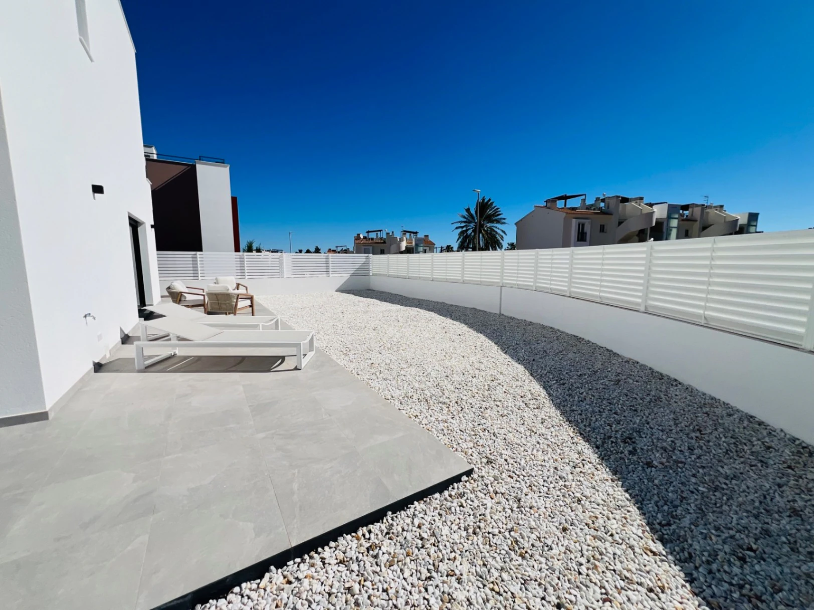 Contemporary villas of recent construction within walking distance of all amenities are for sale in Denia, Costa Blanca.