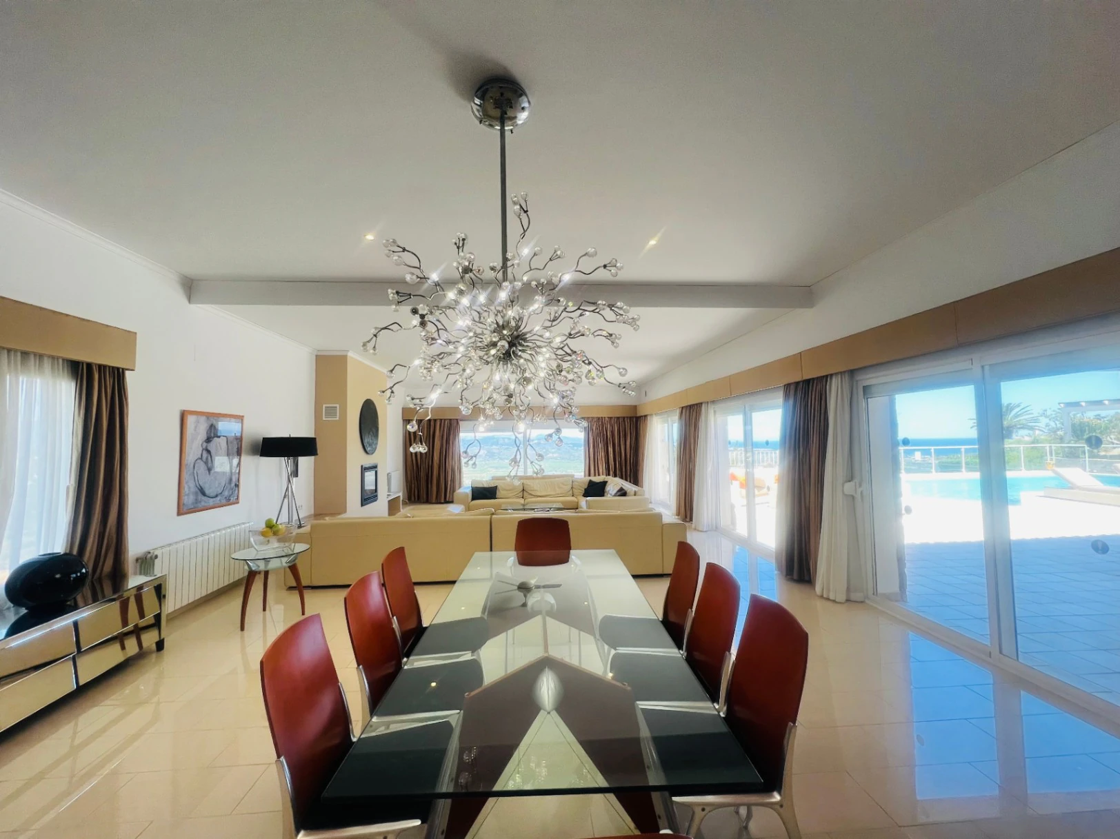 Spacious one-story villa with stunning views of the mountains and the sea in Monte Pego, Denia, Costa Blanca.