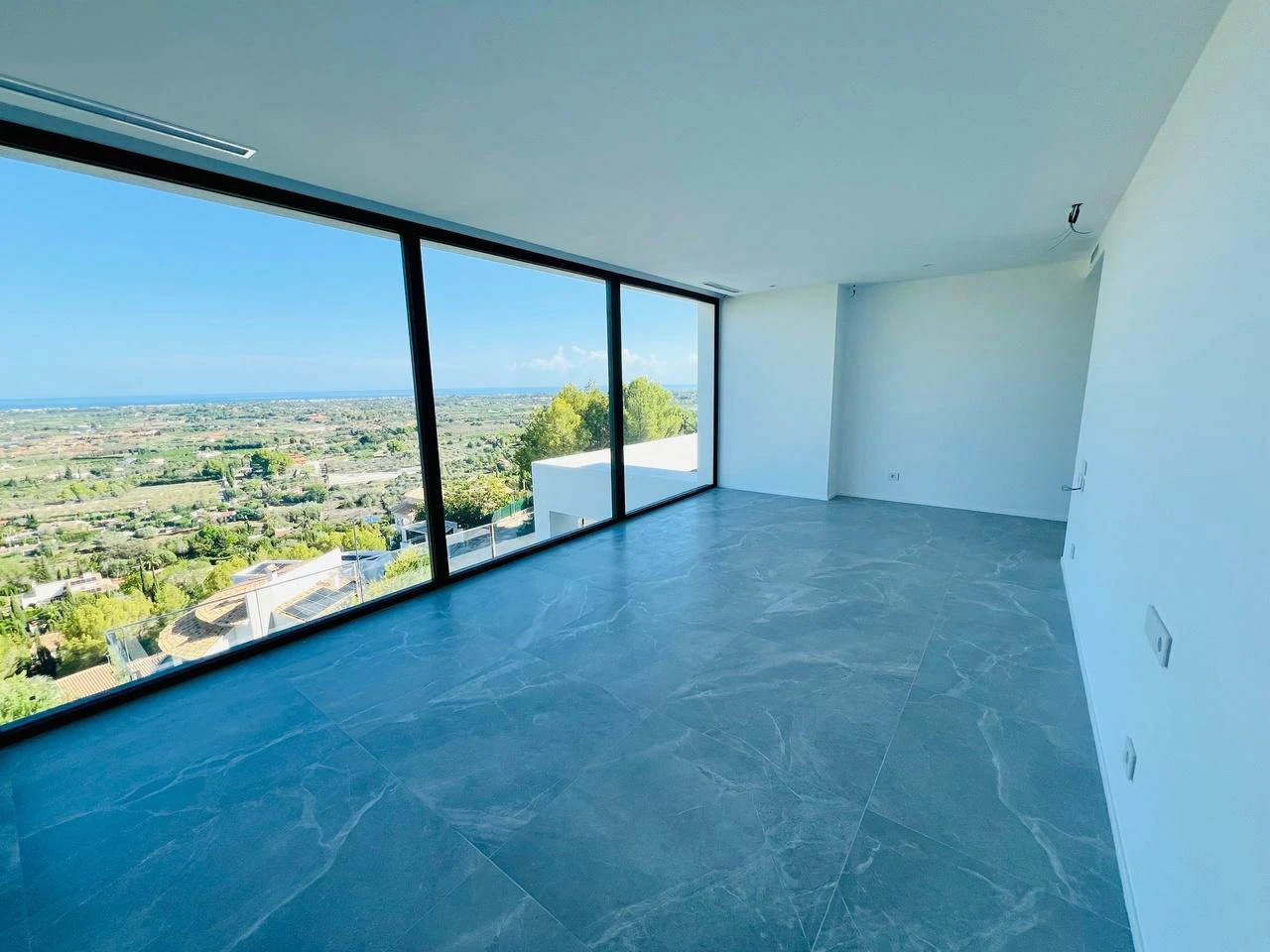 Magnificent newly built luxury villa with panoramic sea views for sale in La Sella Golf Resort, Pedreguer, Costa Blanca.