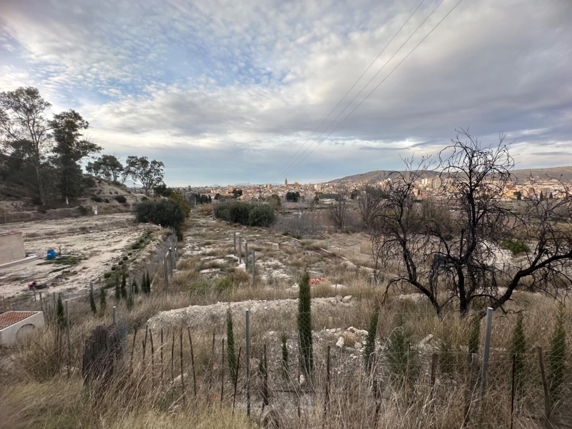 PARCELA JUNTO ATALAYA