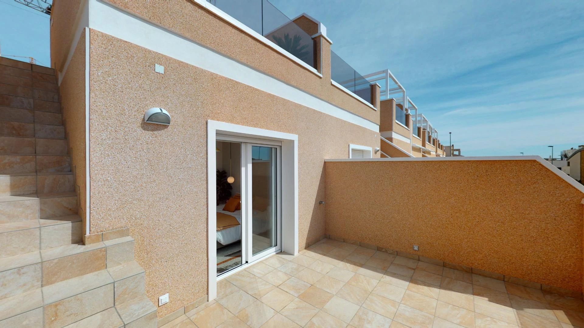 CHALET EN LAS HIGUERICAS - TORRE de LA HORADADA