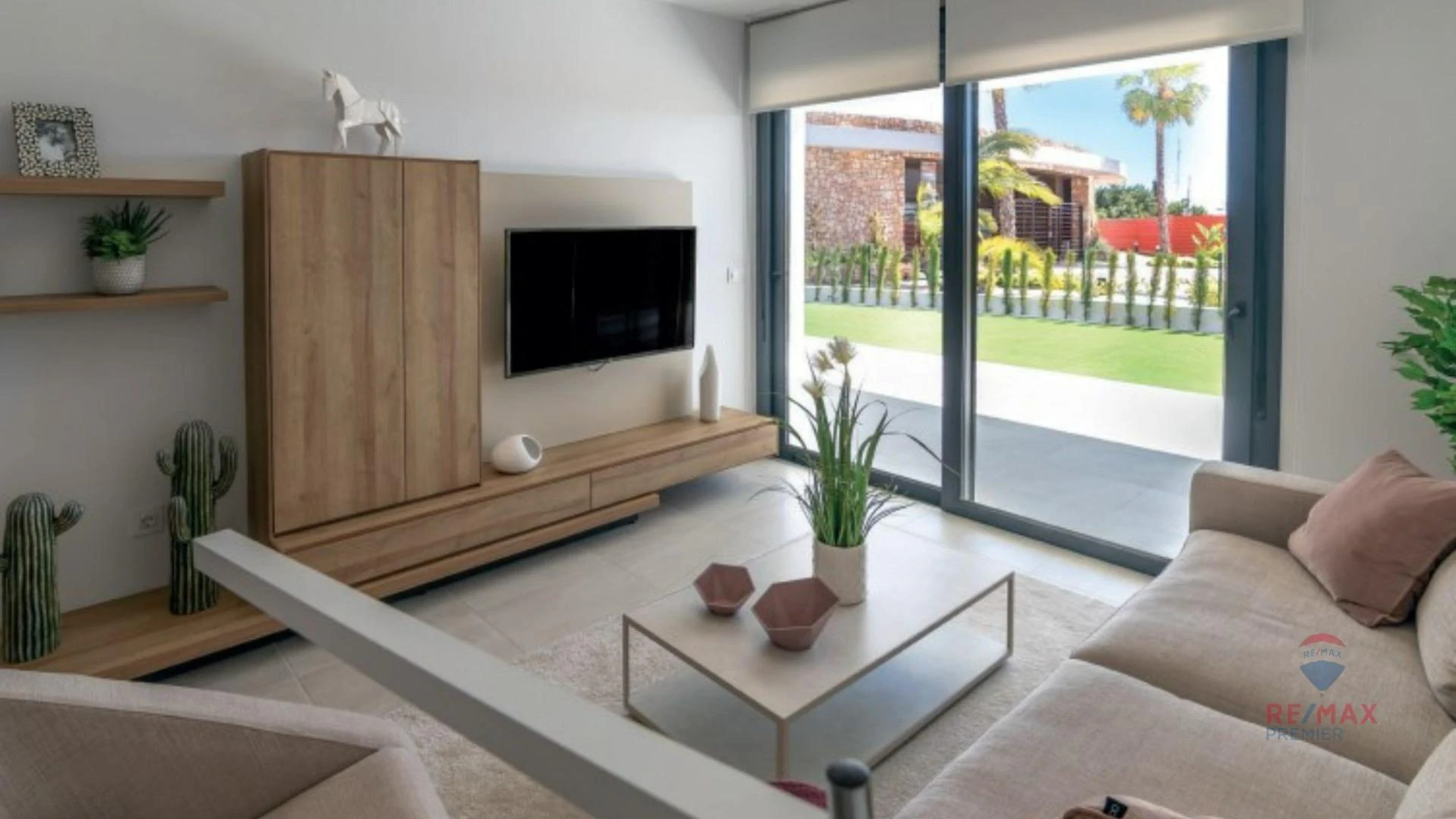 000144 - Nuevo apartamento de 3 habitaciones y 2 baños en Orihuela Costa