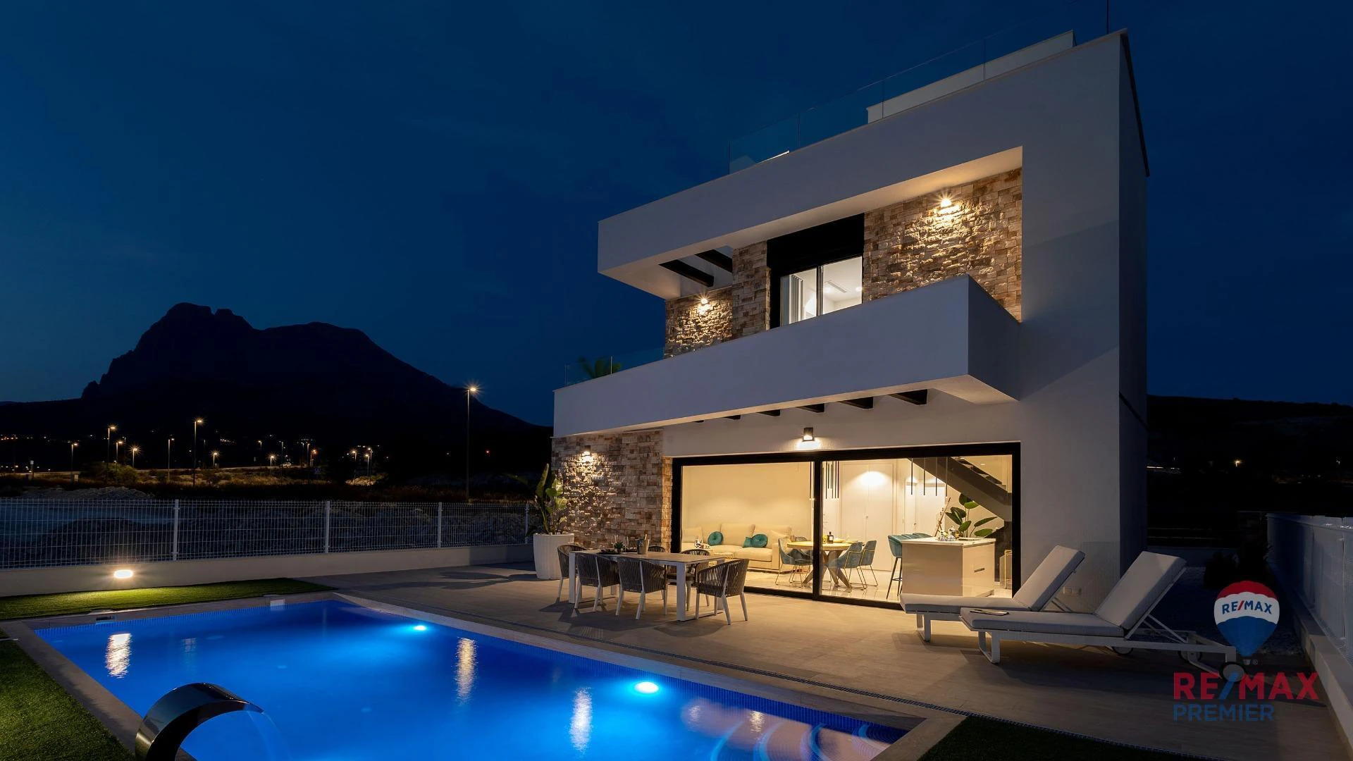0000078 - ¡Diseño, Confort, Golf y Lujo en Finestrat!