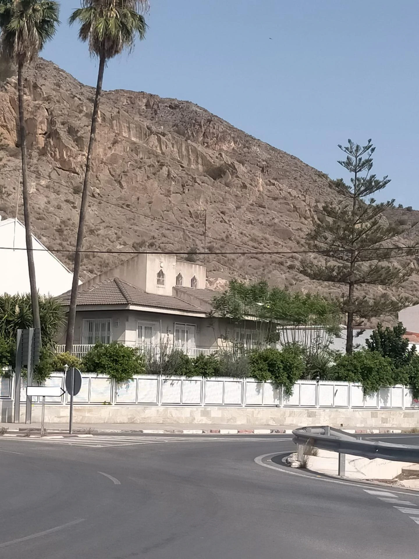 RML-02185 - CASA EN ORIHUELA CIUDAD