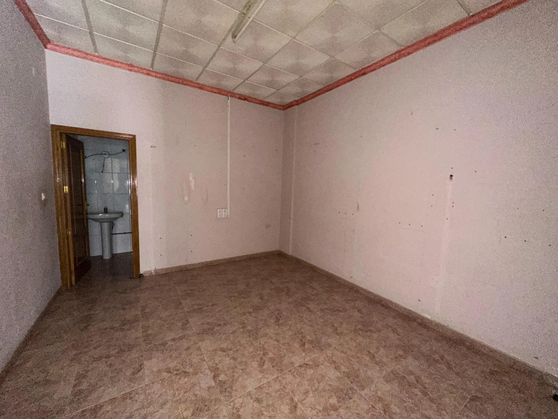 Local Comercial - Parque de la Bola