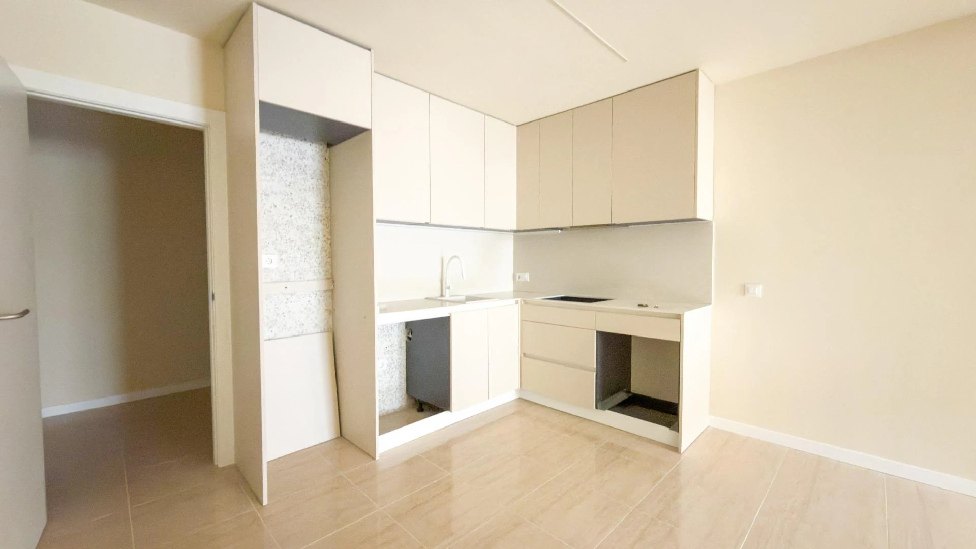 RML-03054 - Piso con estilo moderno en Cieza - Listo para entrar a vivir