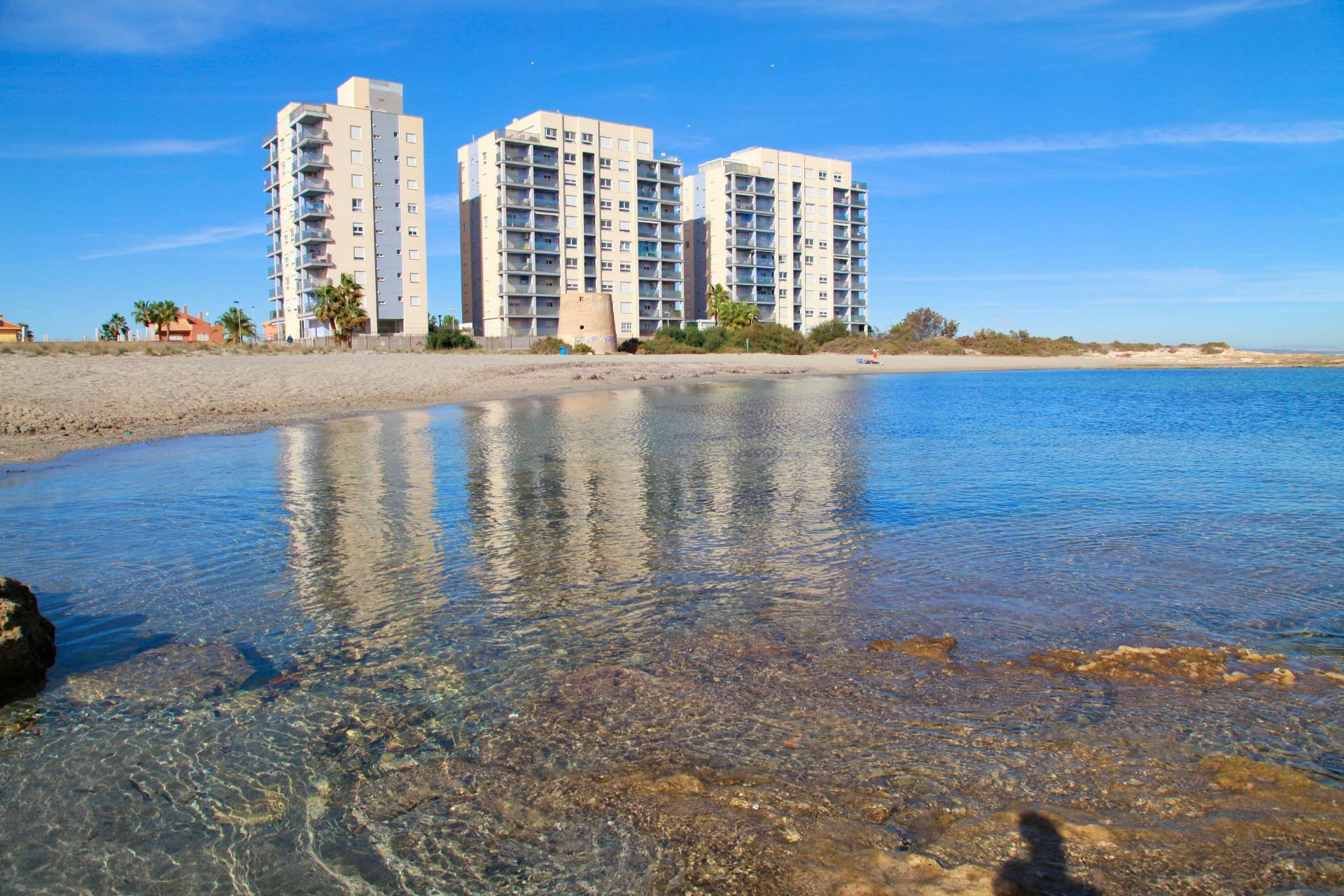 RML-01806 - ¡Vivienda de Ensueño en Venta en La Manga con Impresionantes Vistas al Mediterráneo!
