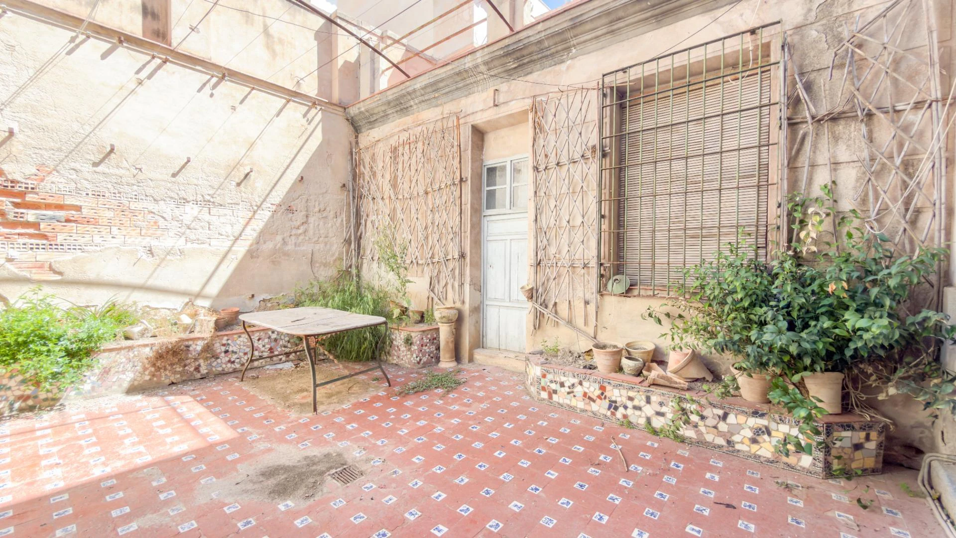 RML-03117 - Planta Baja en Casco Antiguo