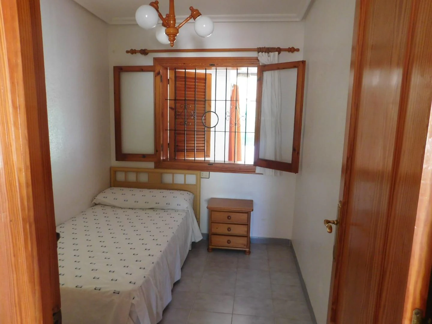 Villa for Sale in Los Alcázares