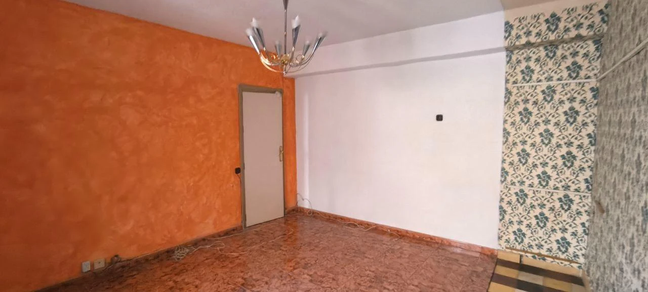 RML-03038 - Piso en venta en Murcia Centro junto Escuela Oficial de Idiomas – 4 habitaciones ampliable a 5 | Ideal alquiler por habitaciones