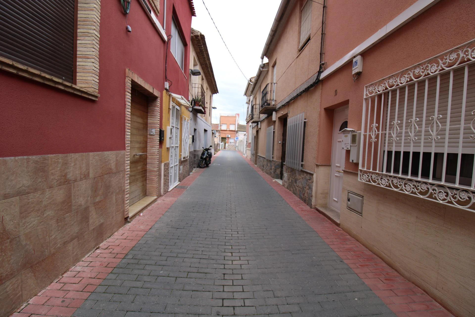 RML-03043 - Solar Urbano con Proyecto y Obra Iniciada en el Corazón de La Raya (Murcia)