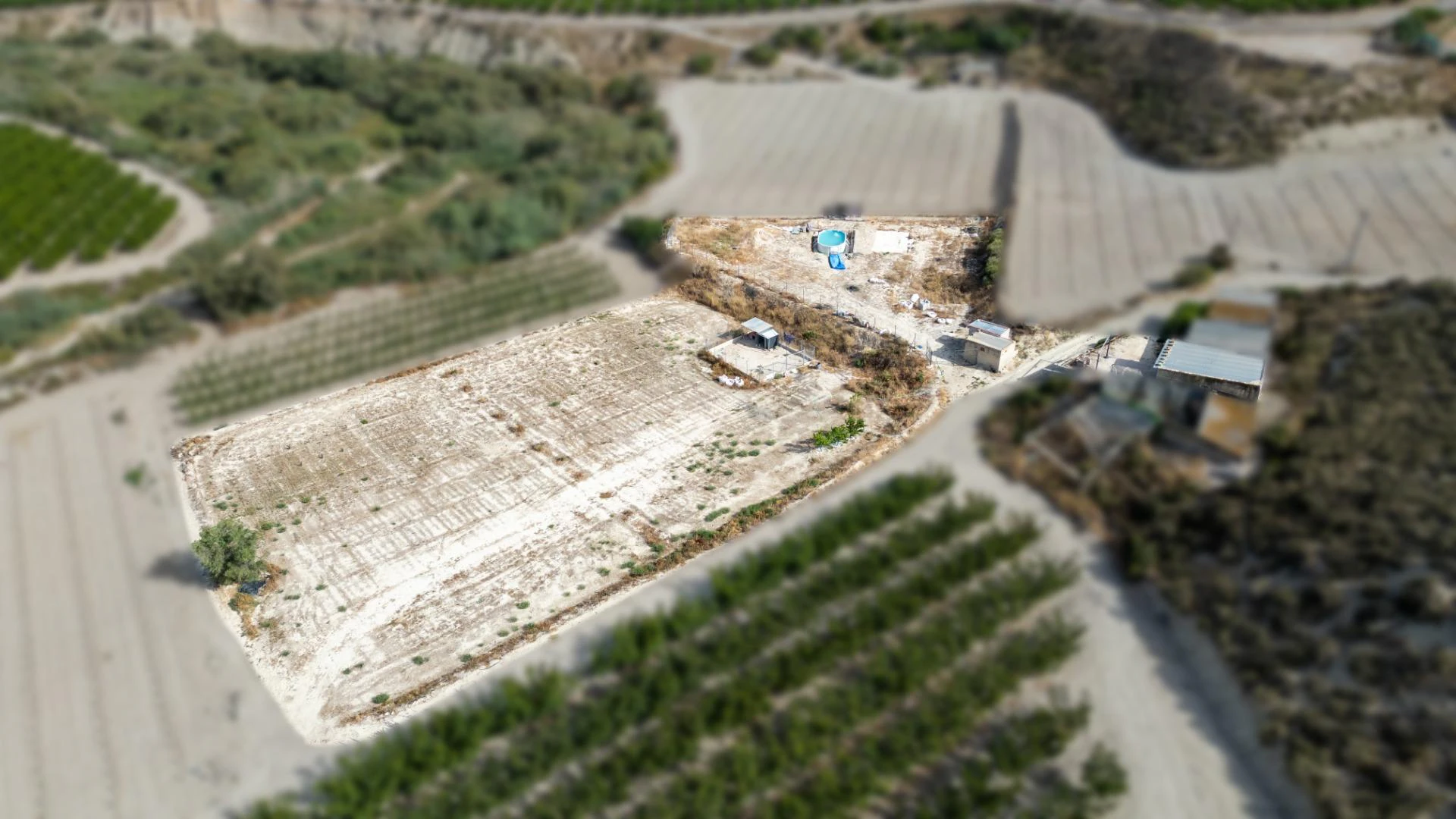 Casa de Campo con Parcela en la Carrichosa