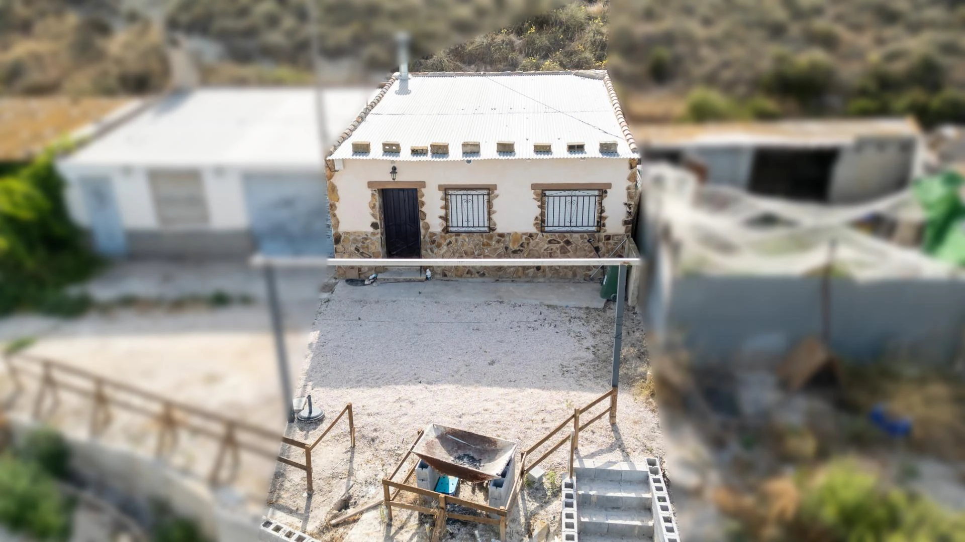 Casa de Campo con Parcela en la Carrichosa