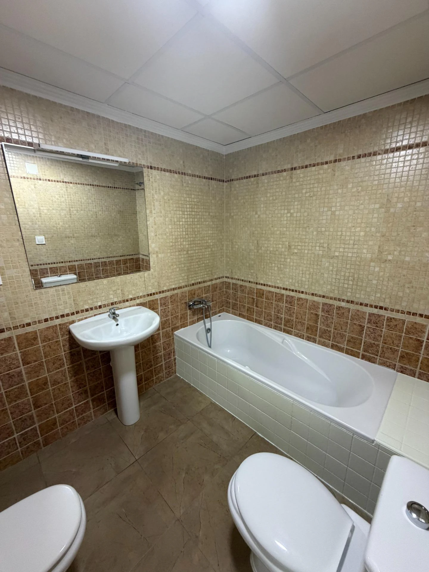Piso de 4 dormitorios con terraza de 70 m² y barbacoa