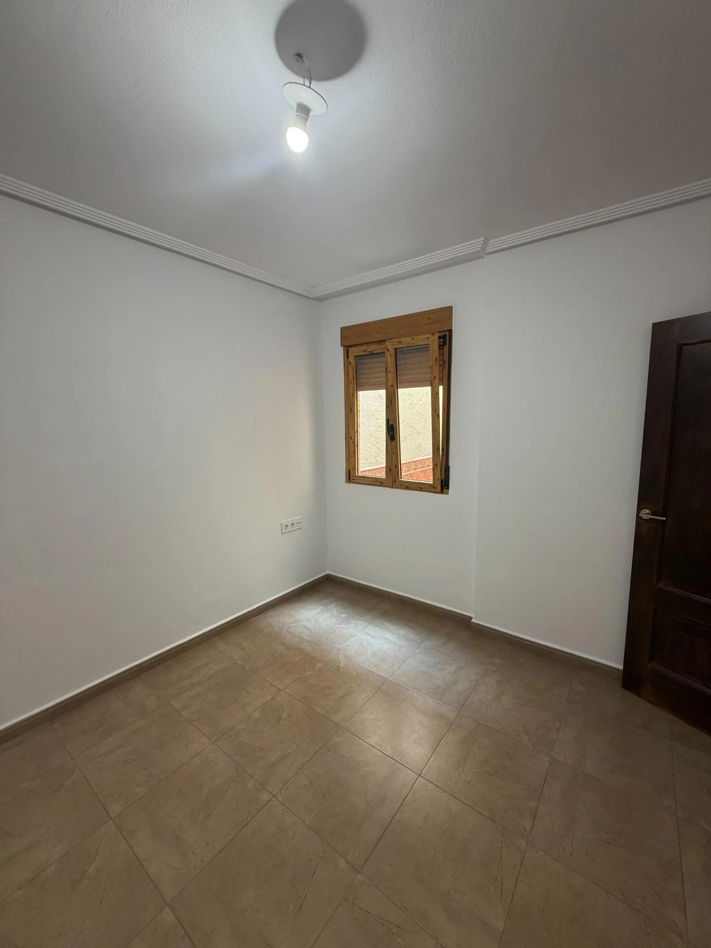 Piso de 4 dormitorios con terraza de 70 m² y barbacoa