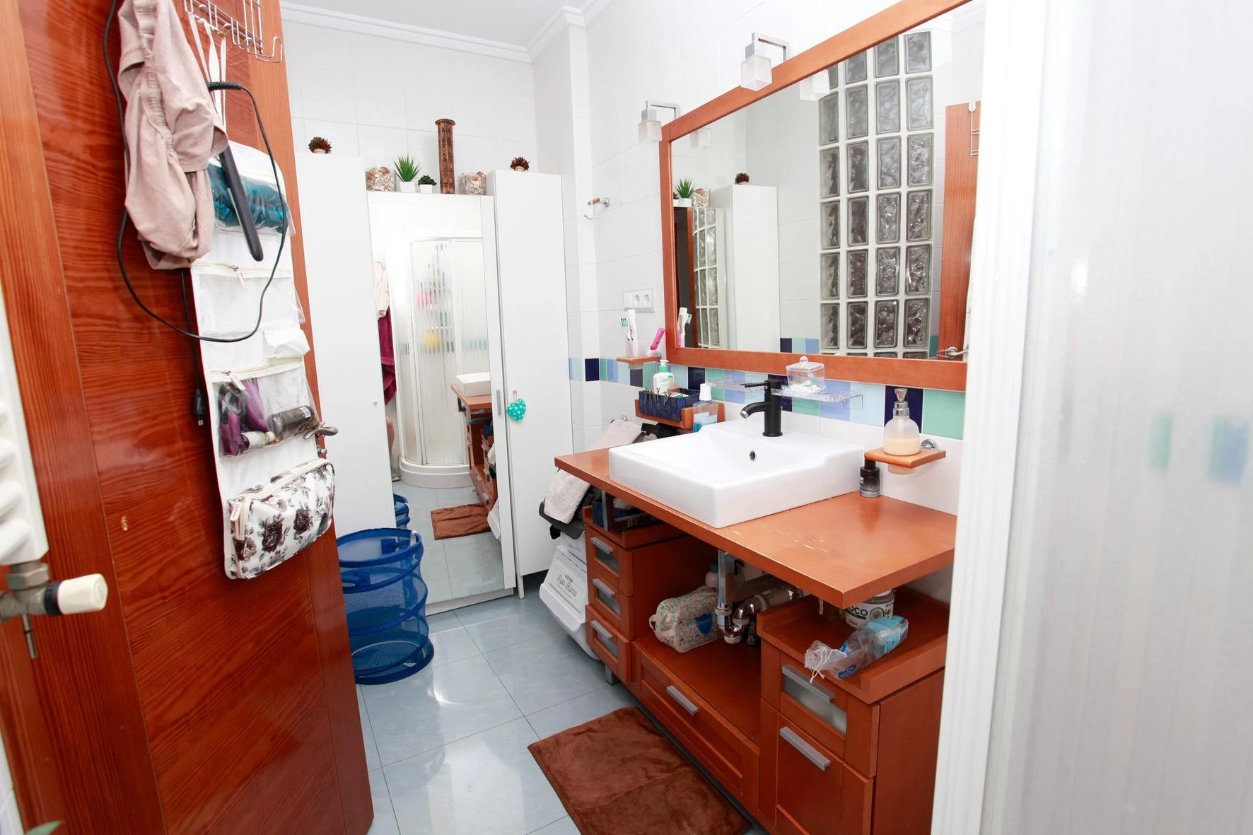 ¡ESPACIO ESPECTACULAR! Piso único 2 habitaciones( antes 3)Y 2 BAÑOS UNO EN SUITE con salón gigante, patio, vestidor y azotea privada