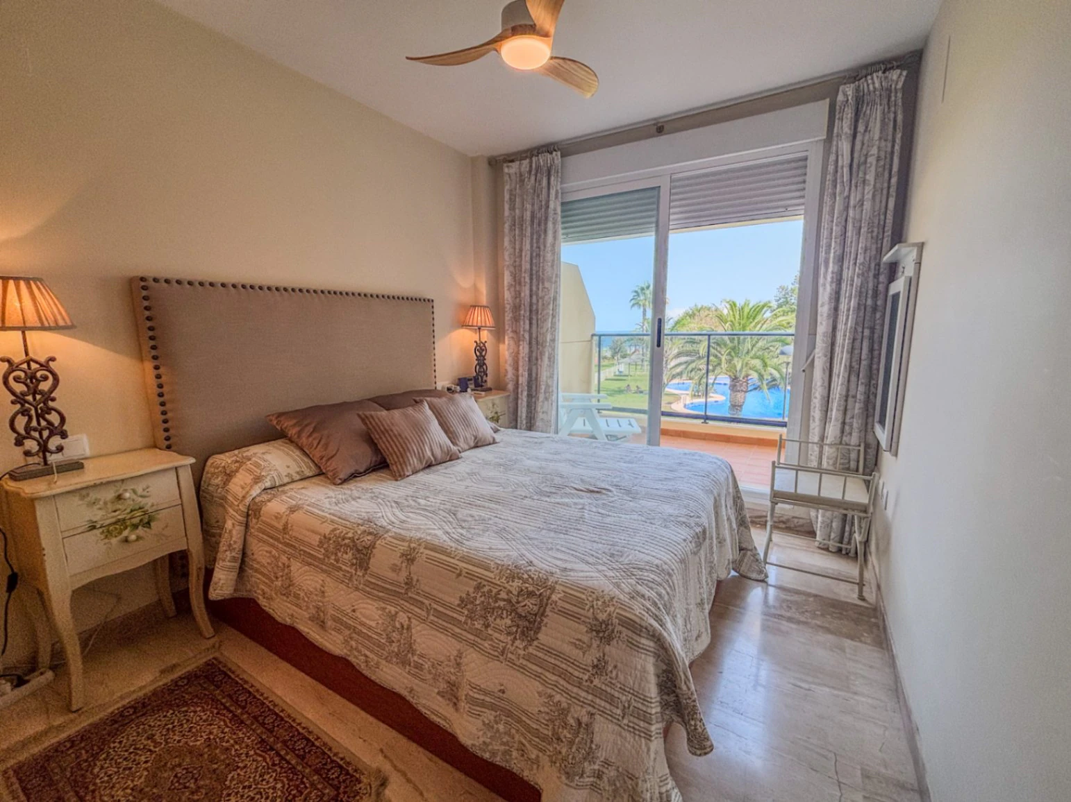 Apartamento en Denia, primera linea de mar
