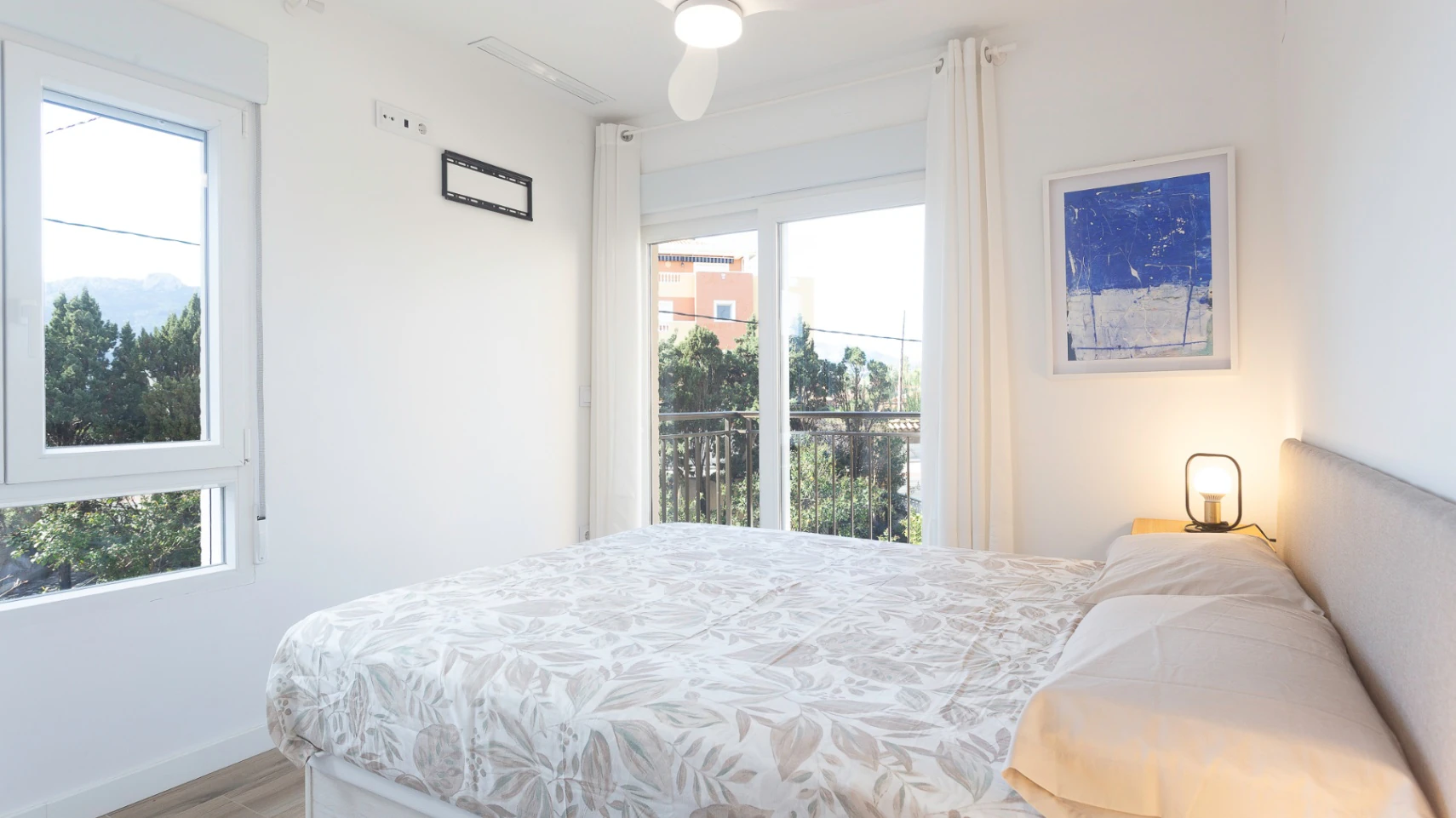 Apartamento recién reformado a 100 m de la playa en Dénia