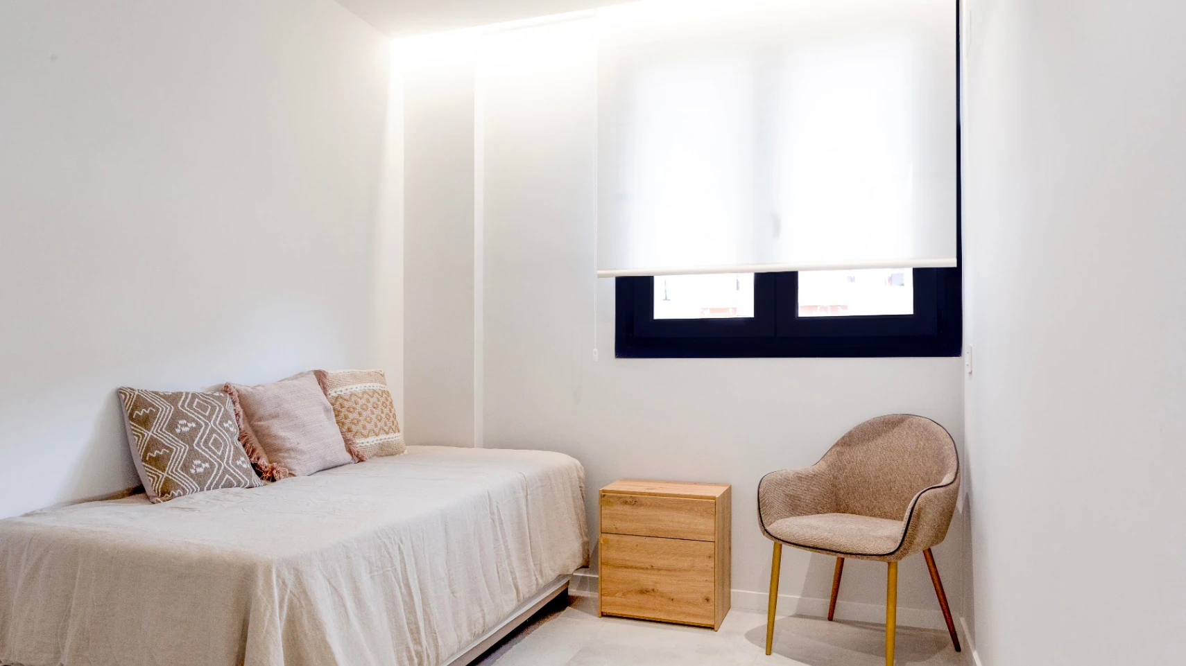 Villa pareada lista para entrar a vivir con piscina privada y solárium – Els Poblets